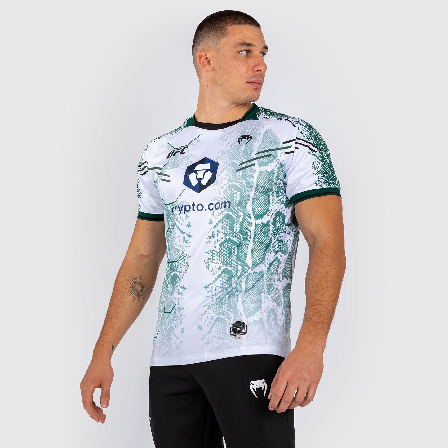 T-shirt Technique pour Hommes UFC Adrenaline by Venum Authentic Fight Night - Emerald Edition - Blanc/Vert - product-type_T-Shirts Dry Tech