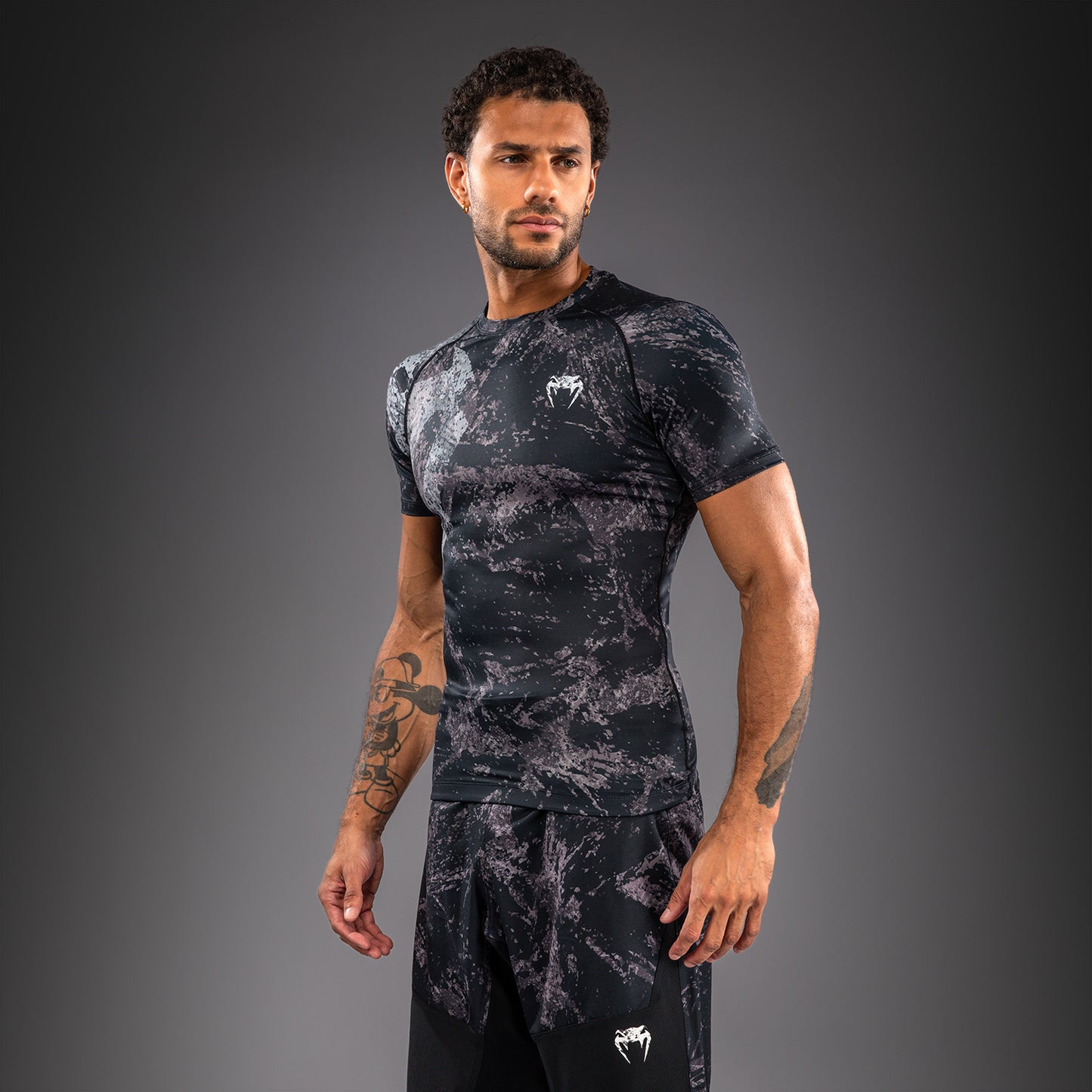 Rashguard à Manches Courtes Venum Rage & Workout - Noir/Gris