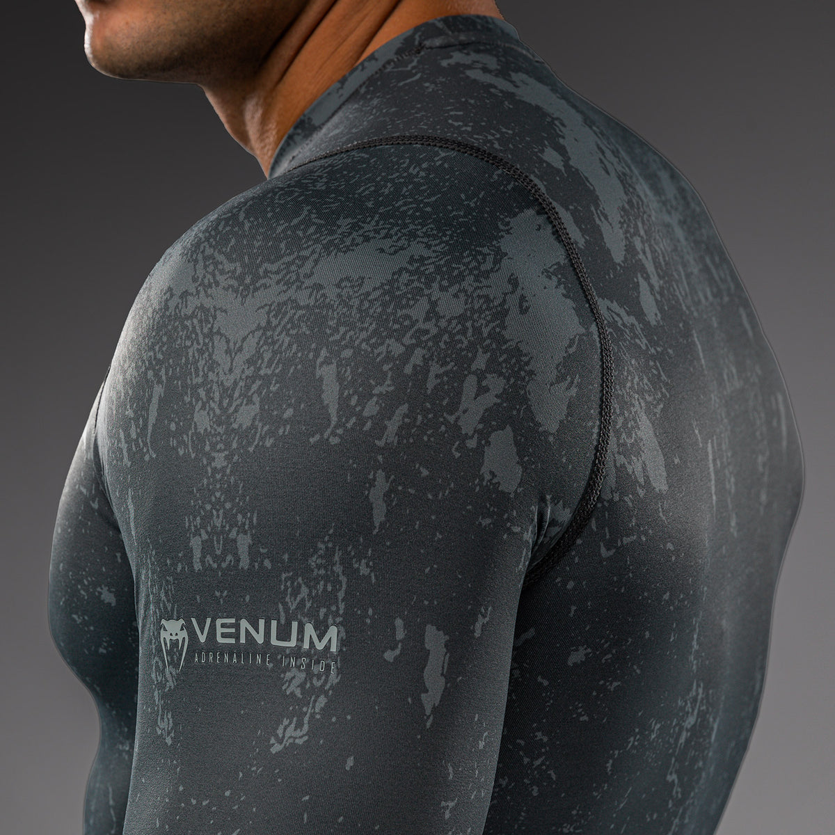 Rashguard à manches longues Venum x Batman - Noir/Gris/Rouge