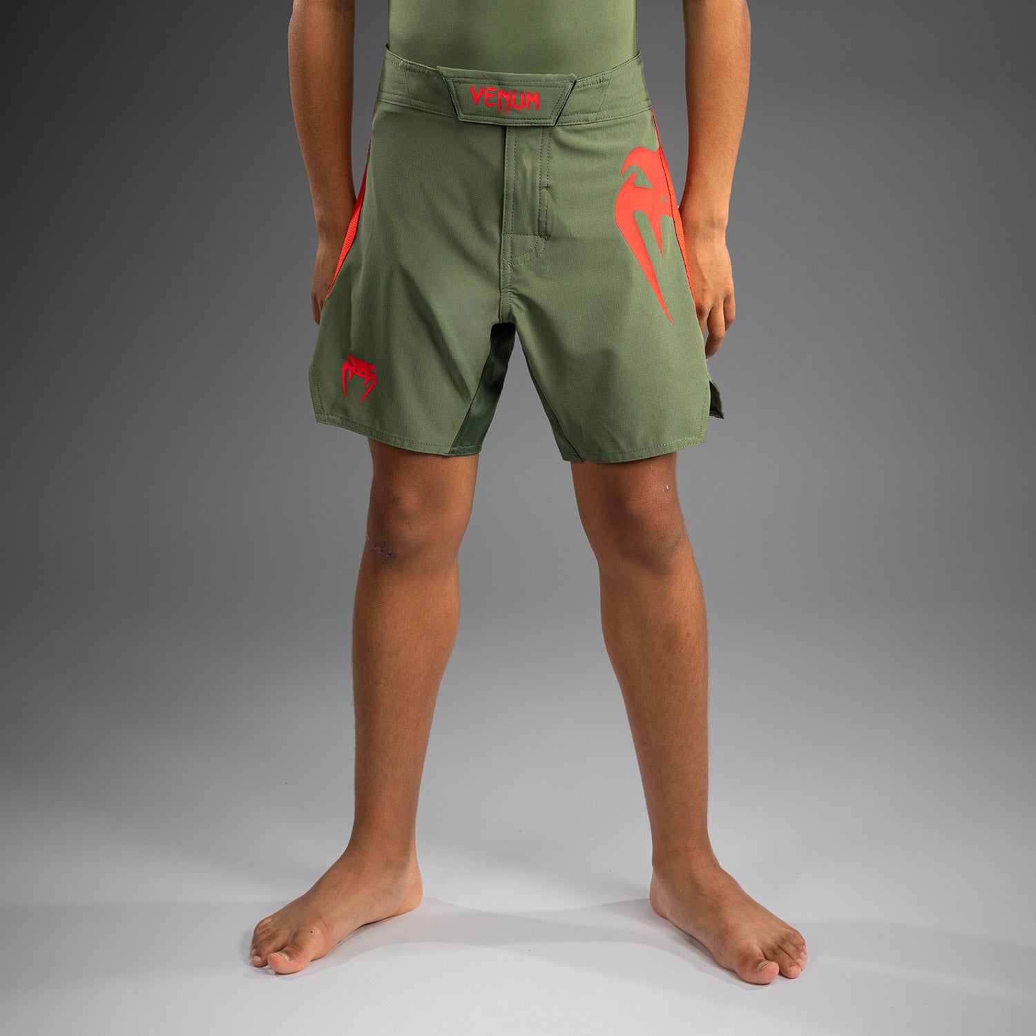 Short de Combat pour Enfants Venum Light - Vert militaire/Orange - product-type_Shorts de MMA