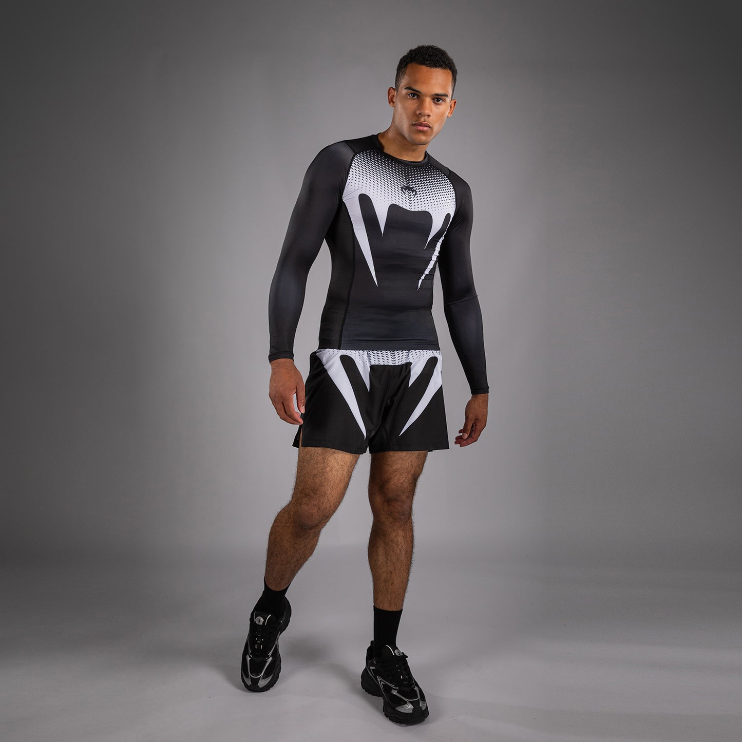 Rashguard Venum No Gi - Noir/Blanc