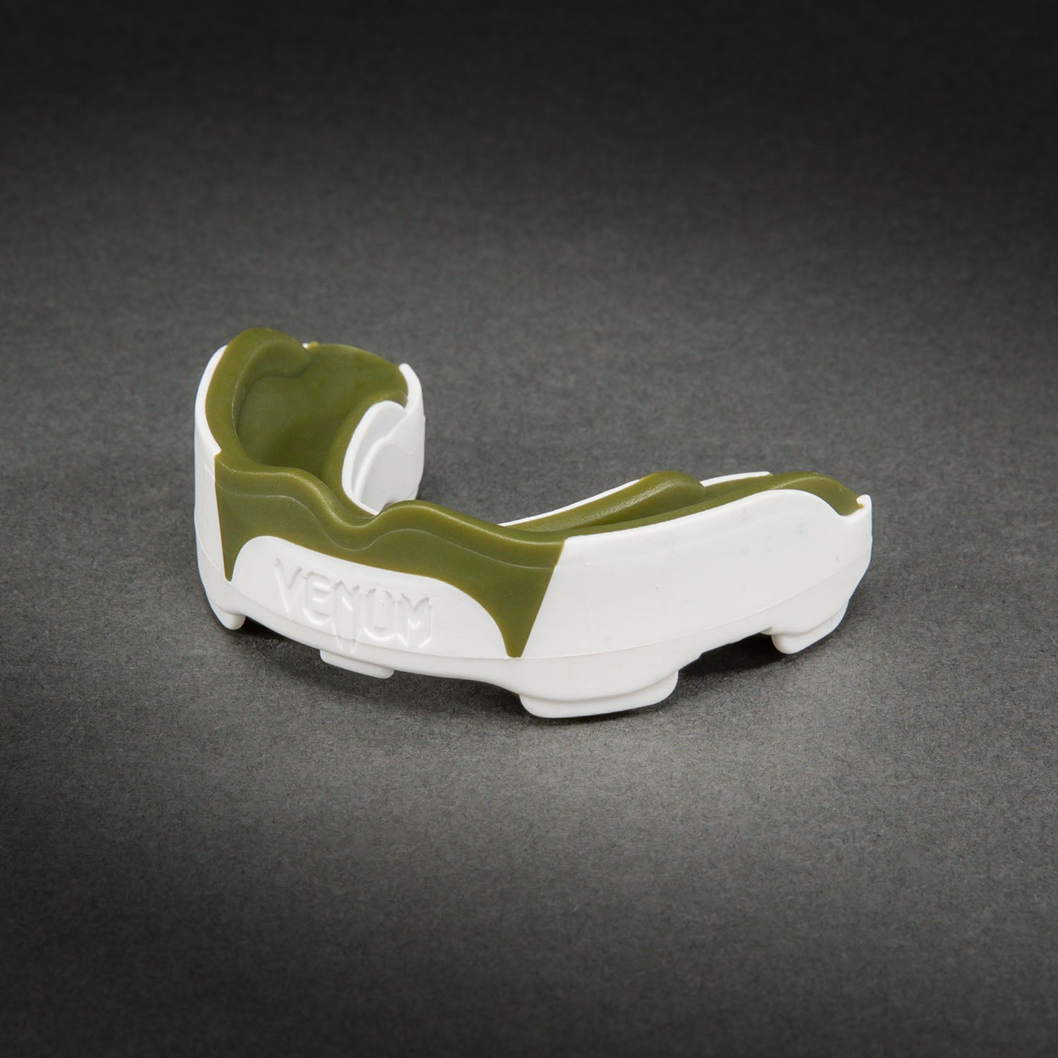 Protège-dents Venum Predator – Blanc/Kaki - product-type_Protège-dents
