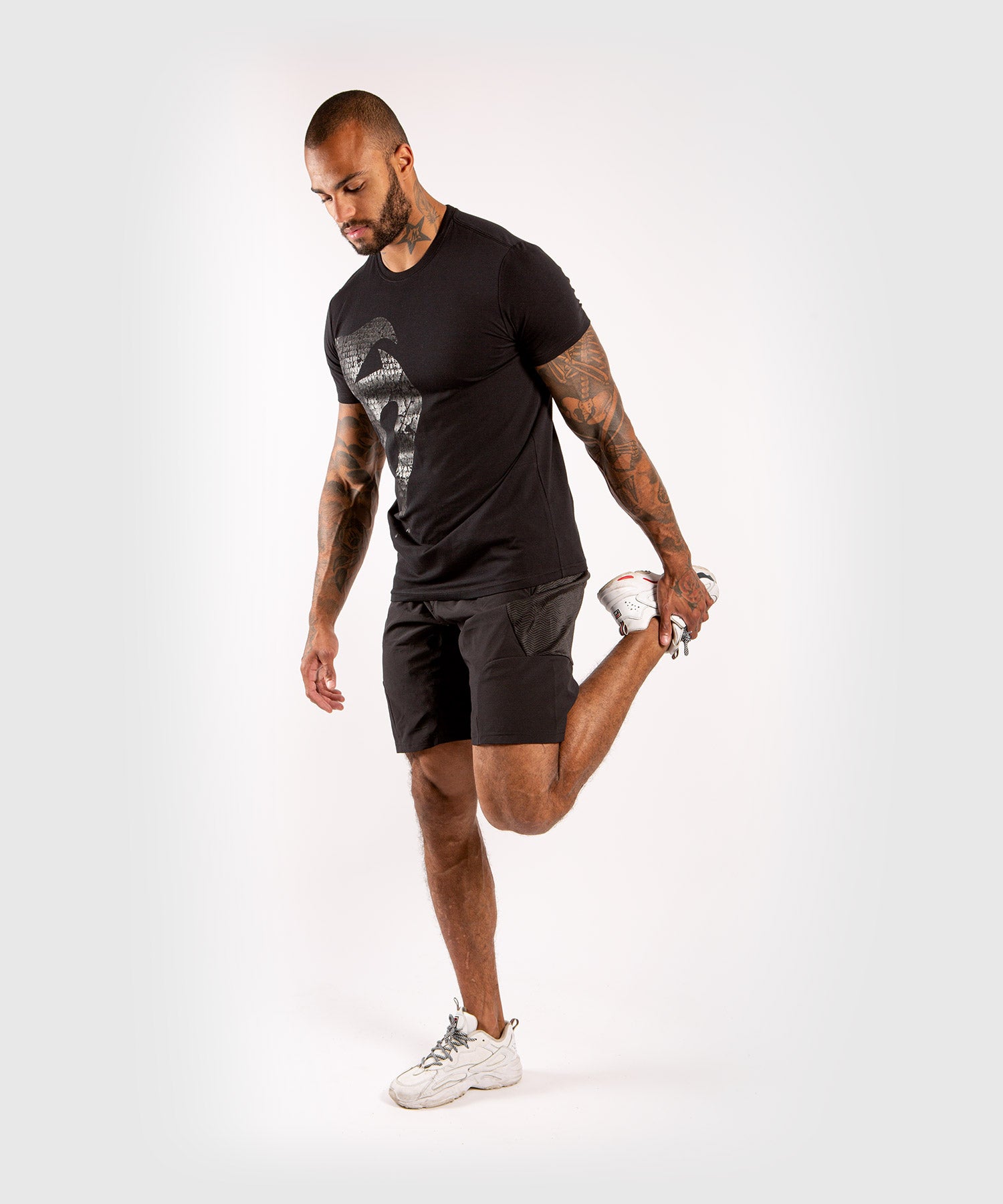 T-shirt Venum Giant - Noir/Noir - product-type_T-Shirts