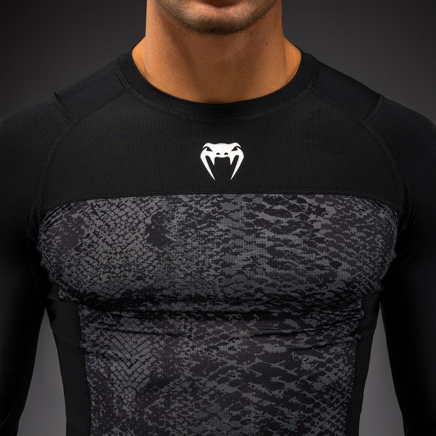 Rashguard à Manches Longues Venum G-Fit Scales – Noir/Gris Charbon