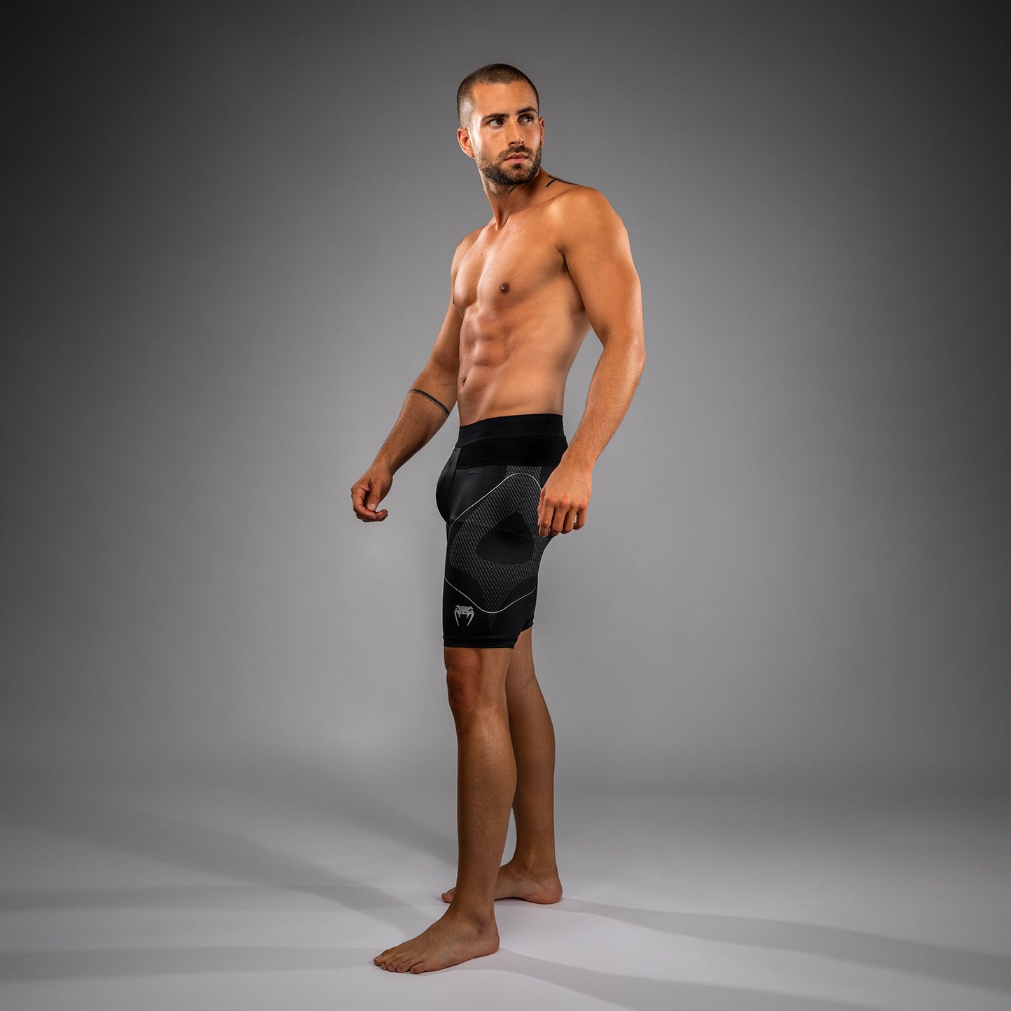 Short de Compression Venum Nexus – Noir/Argent - product-type_Shorts de compression