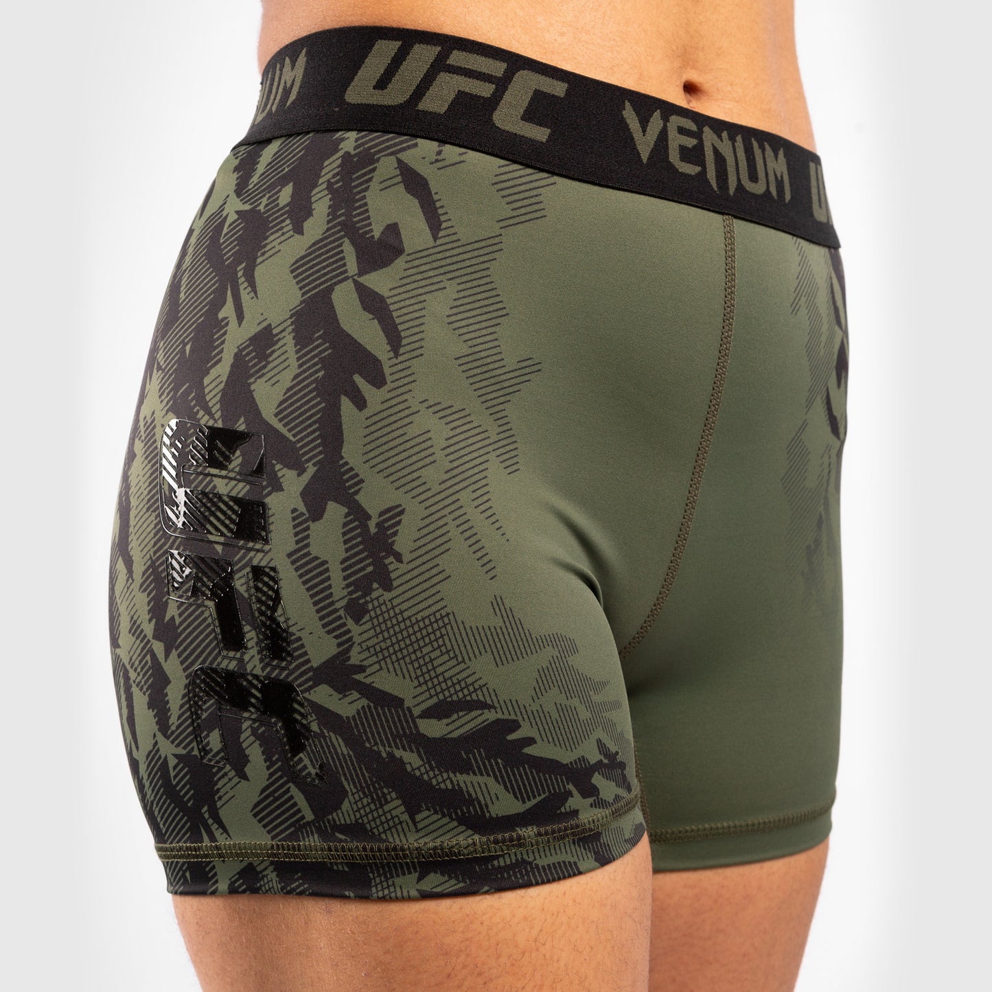Short de Compression Performance Femme Venum UFC Authentic Fight Week – Kaki