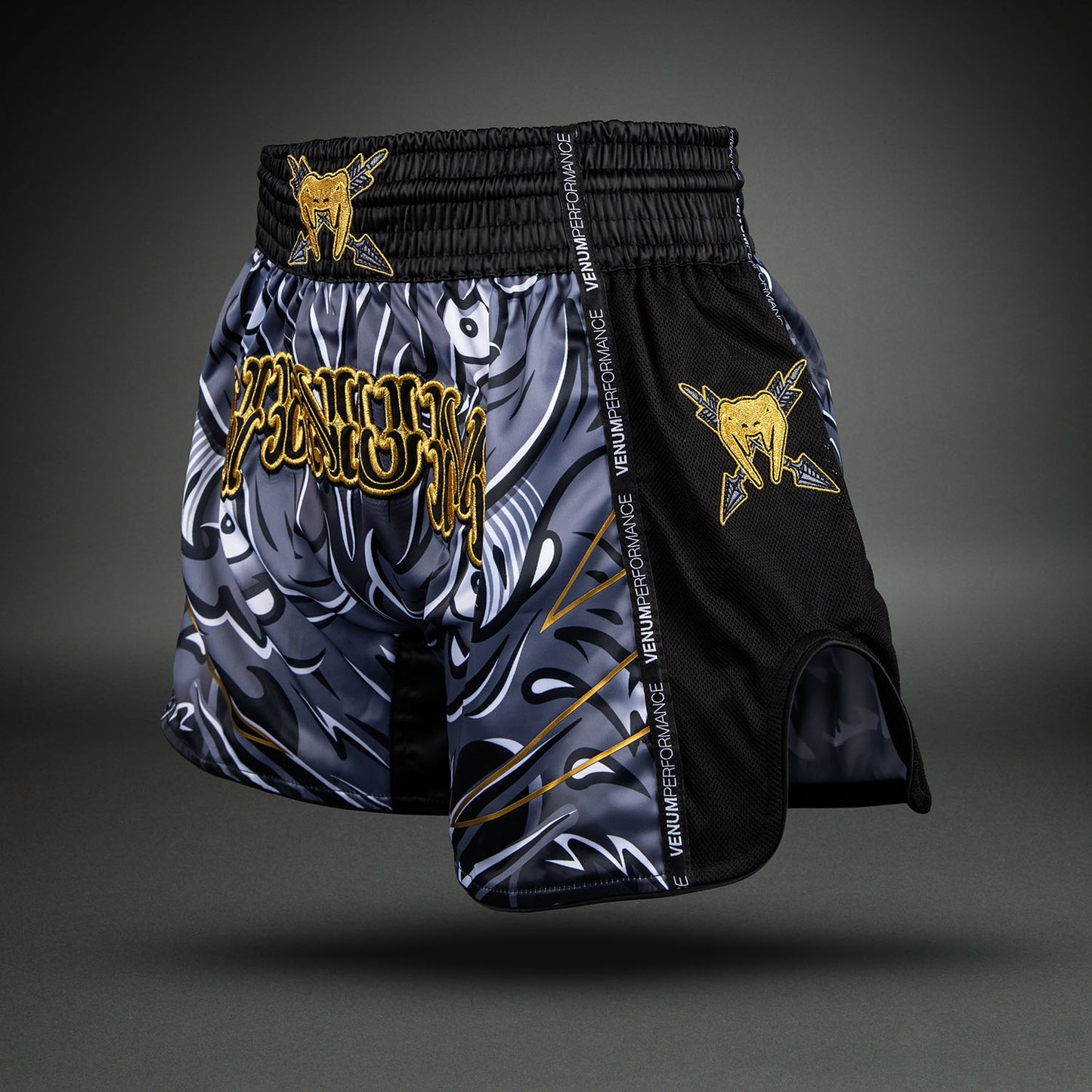 Short de Muay Thaï Venum Wolf Atak – Noir/Gris - product-type_Shorts de Muay Thai