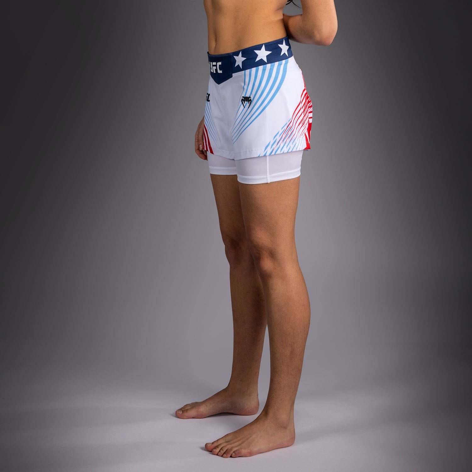 Official UFC Freedom 250 by Venum Authentic Fight Night Short de combat pour femme - Blanc - product-type_Shorts de MMA