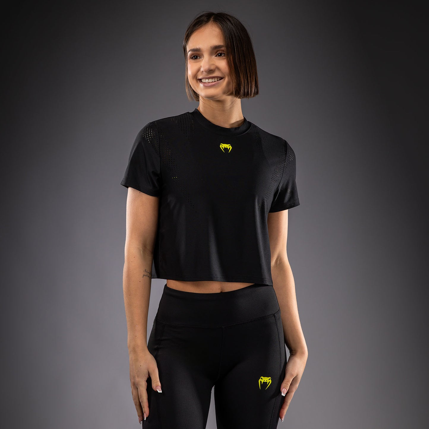 T-shirt Dry Tech Pour Femme Venum Lazer - Noir/Jaune - product-type_T-Shirts Dry Tech