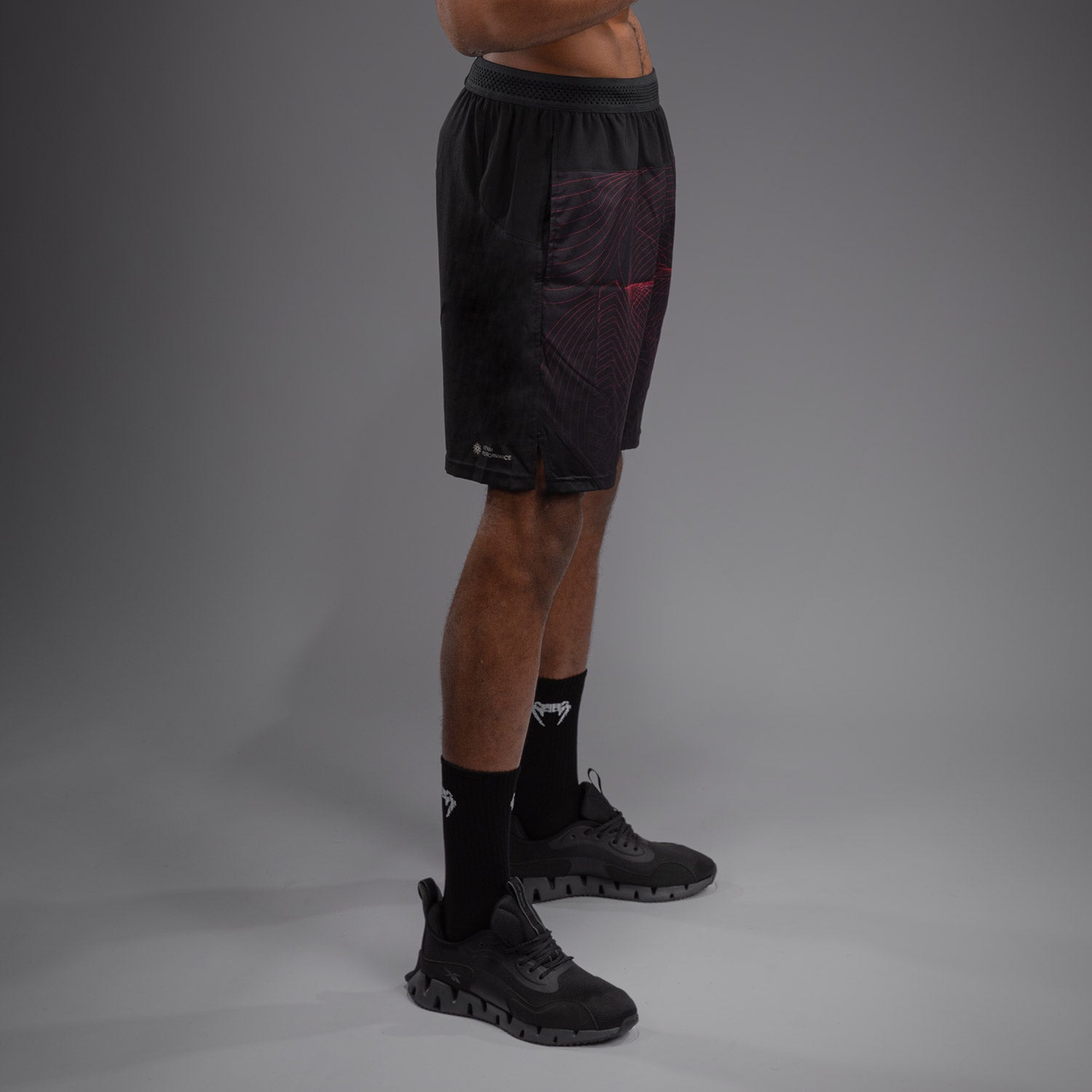 Short d'entraînement Venum G-Fit Air pour Hommes - Noir Profond/Rouge Feu - product-type_Shorts de training
