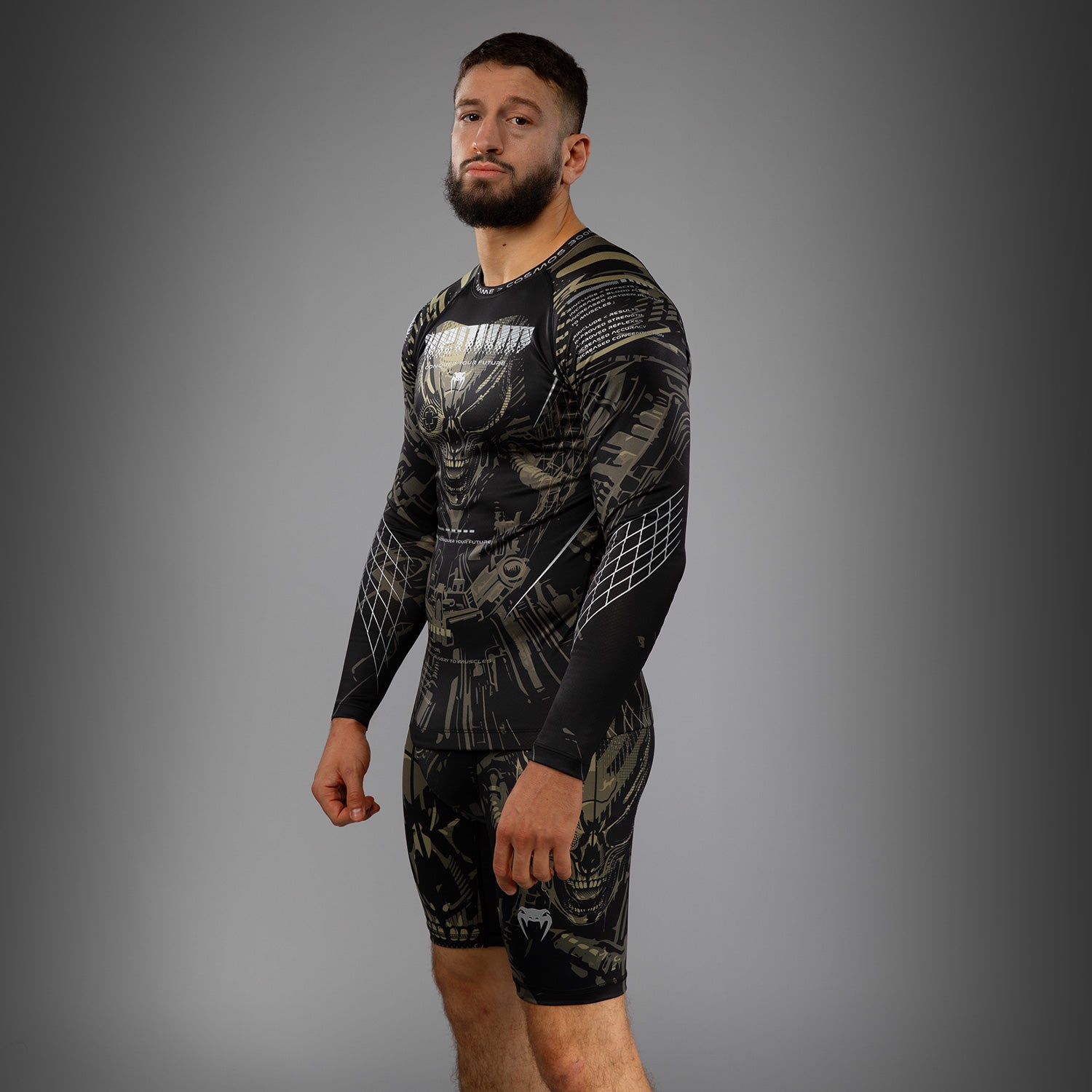 Rashguard à manches longues Venum Invader - Noir/Sable - product-type_T-Shirts de Compression