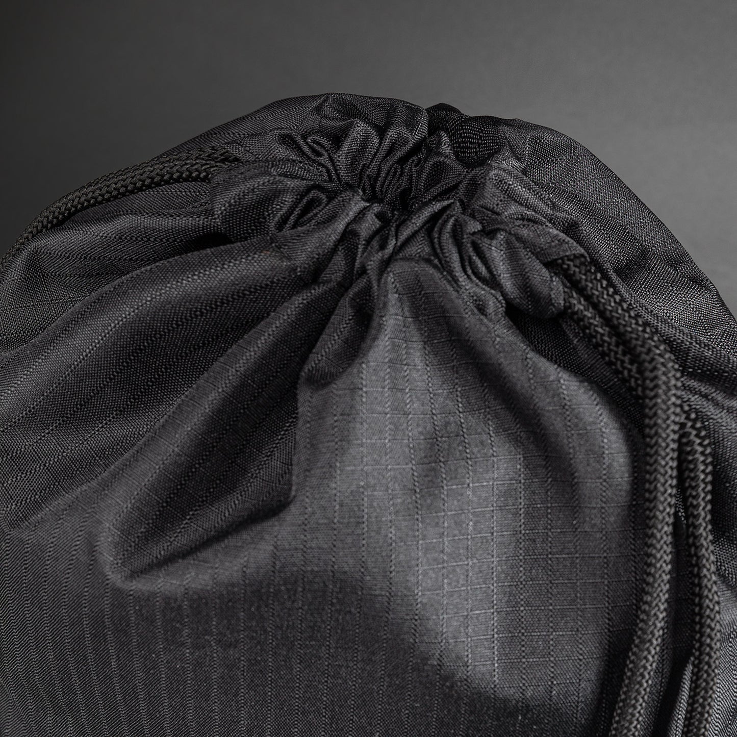 Sac à Cordon Karate Combat by Venum (10-15L) – Noir/Gris - product-type_Sacs de sport