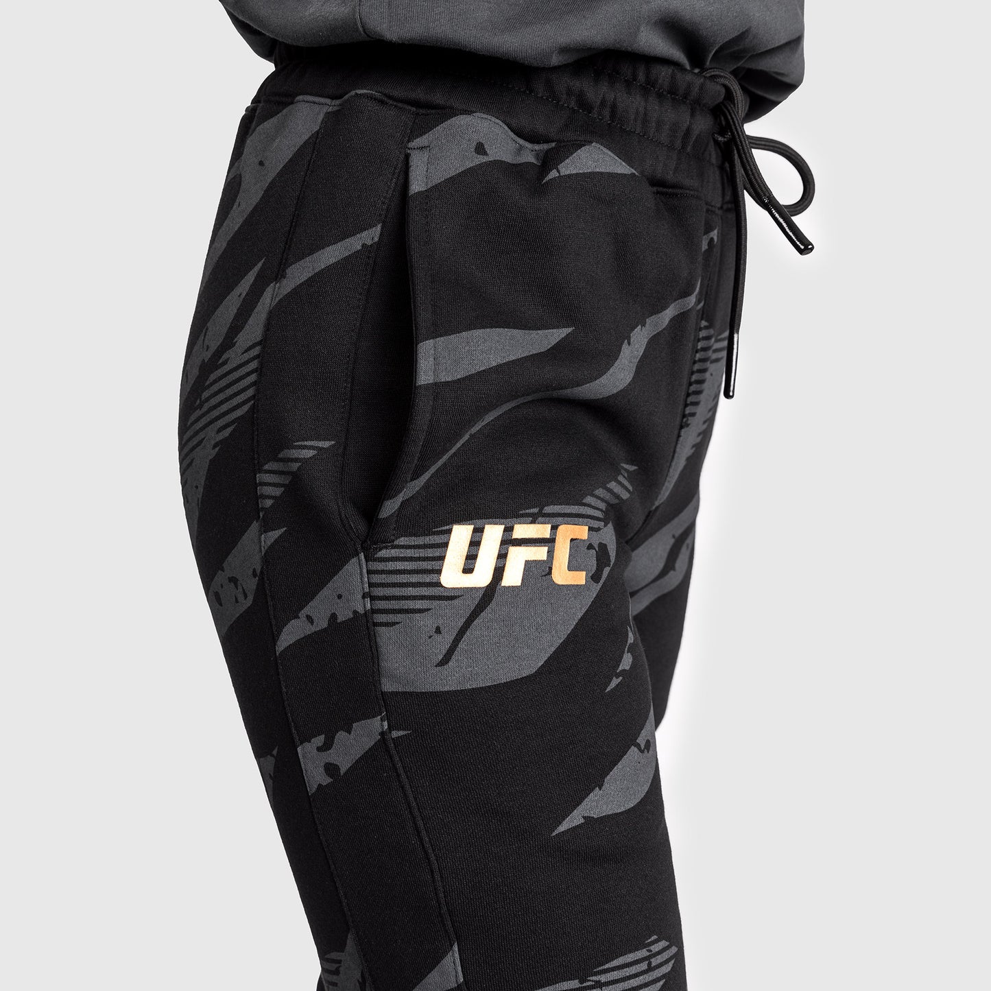 Pantalon en Coton pour Femmes UFC Adrenaline by Venum Fight Week - Urban Camo - product-type_Pantalons de jogging