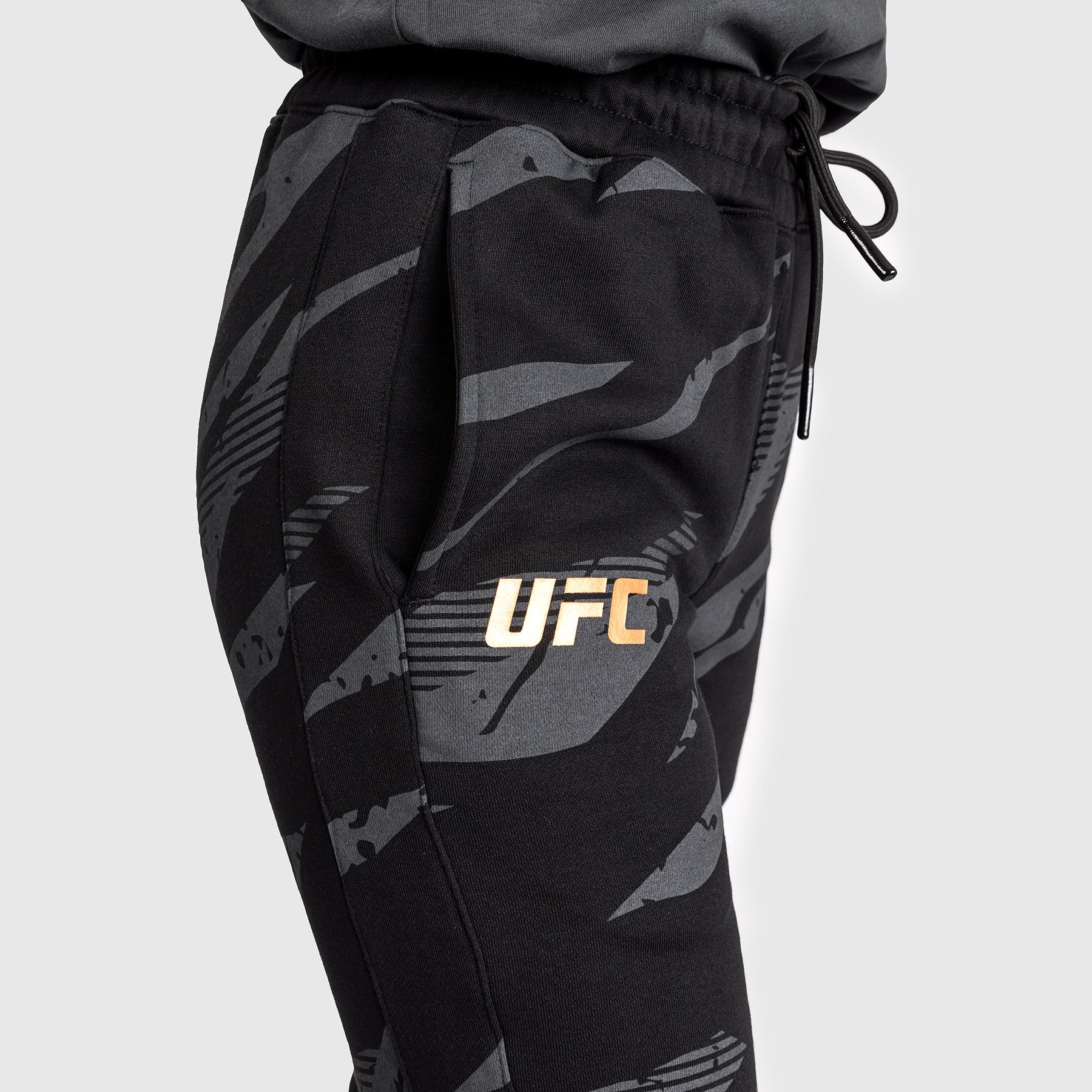 Pantalon en Coton pour Femmes UFC Adrenaline by Venum Fight Week - Urban Camo - product-type_Pantalons de jogging