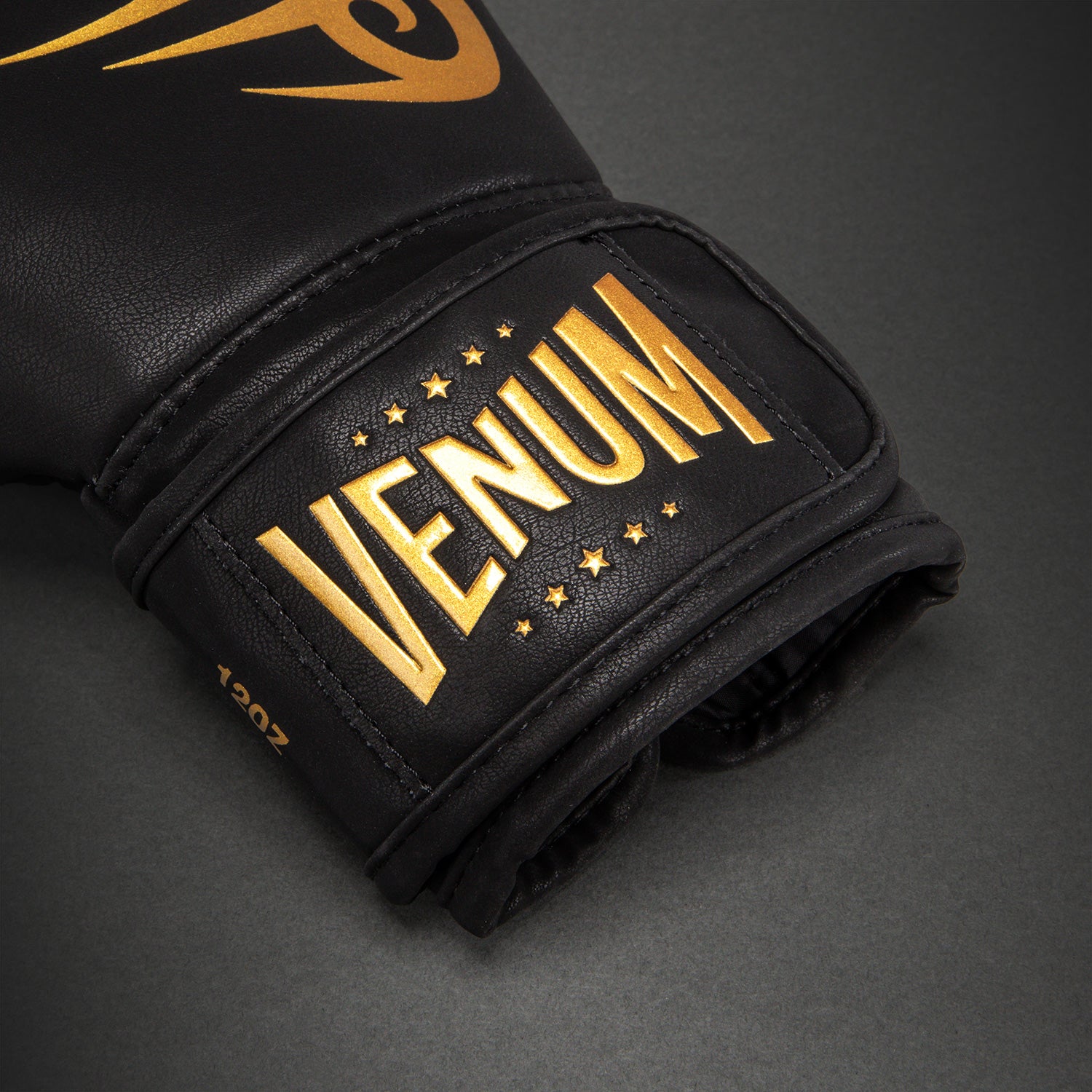Gants de boxe Venum Mike Tyson Replica – Noir/Or - product-type_Gants de boxe
