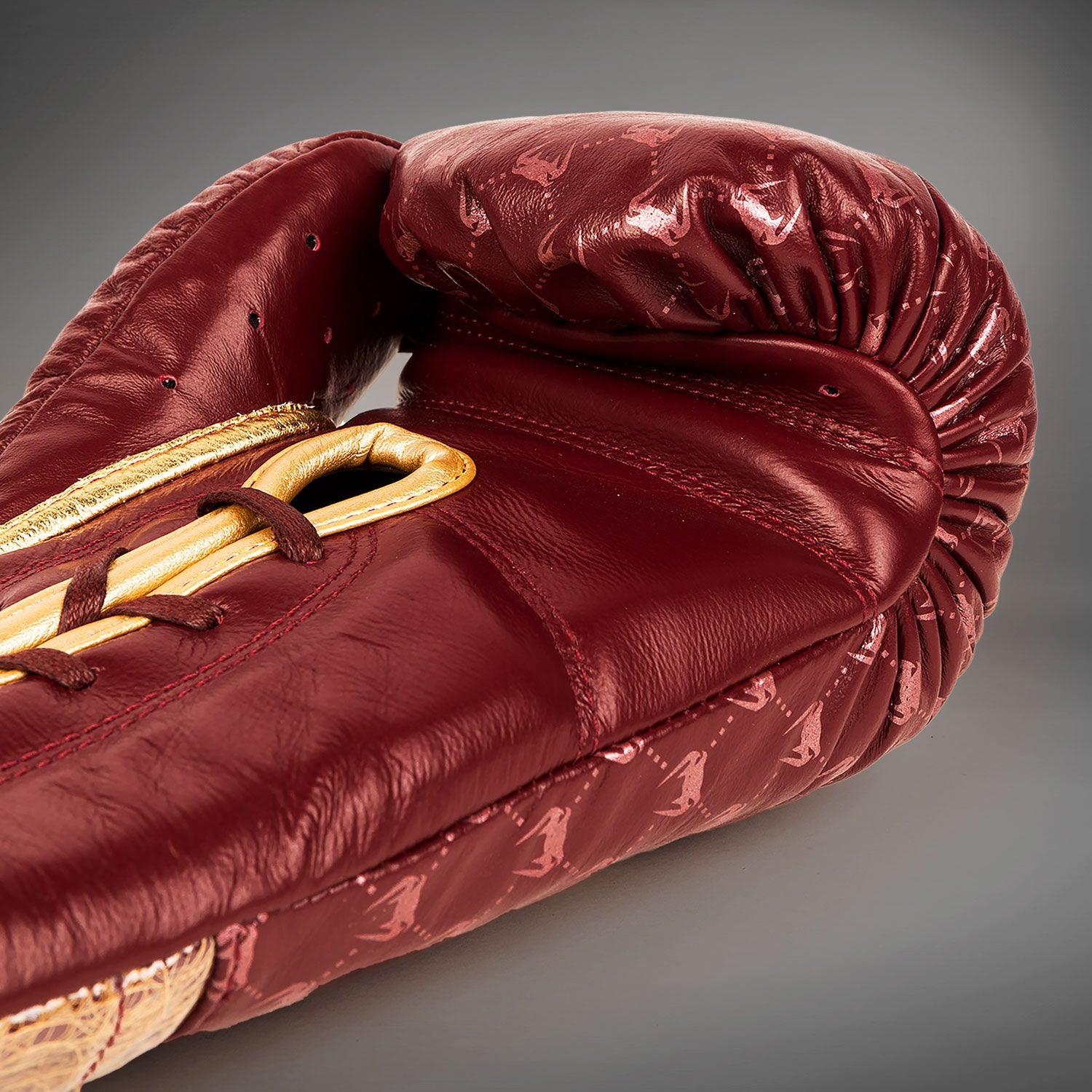 Gants de Boxe Pro avec Lacets Venum Coco Monogram - Rouge Grenat - product-type_Gants de boxe