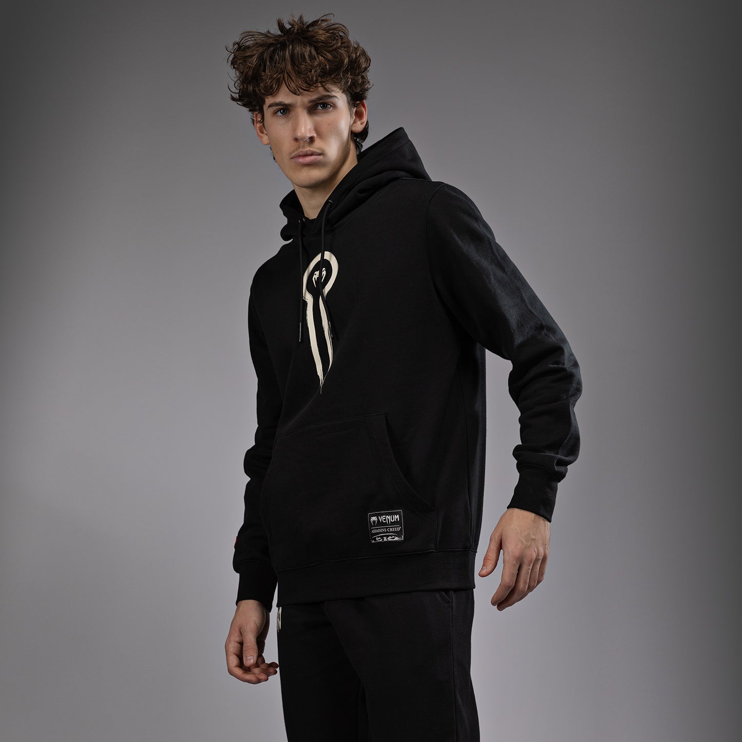 Sweat à capuche Venum x Assassin's Creed Shadows - Noir - product-type_Sweatshirts