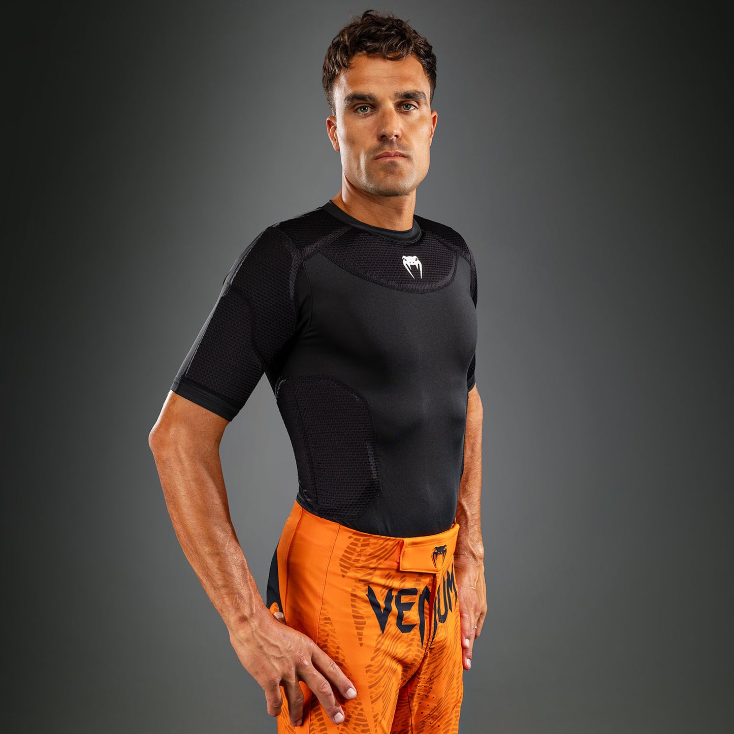 T-shirt de protection Venum MX Basics - Noir/Blanc