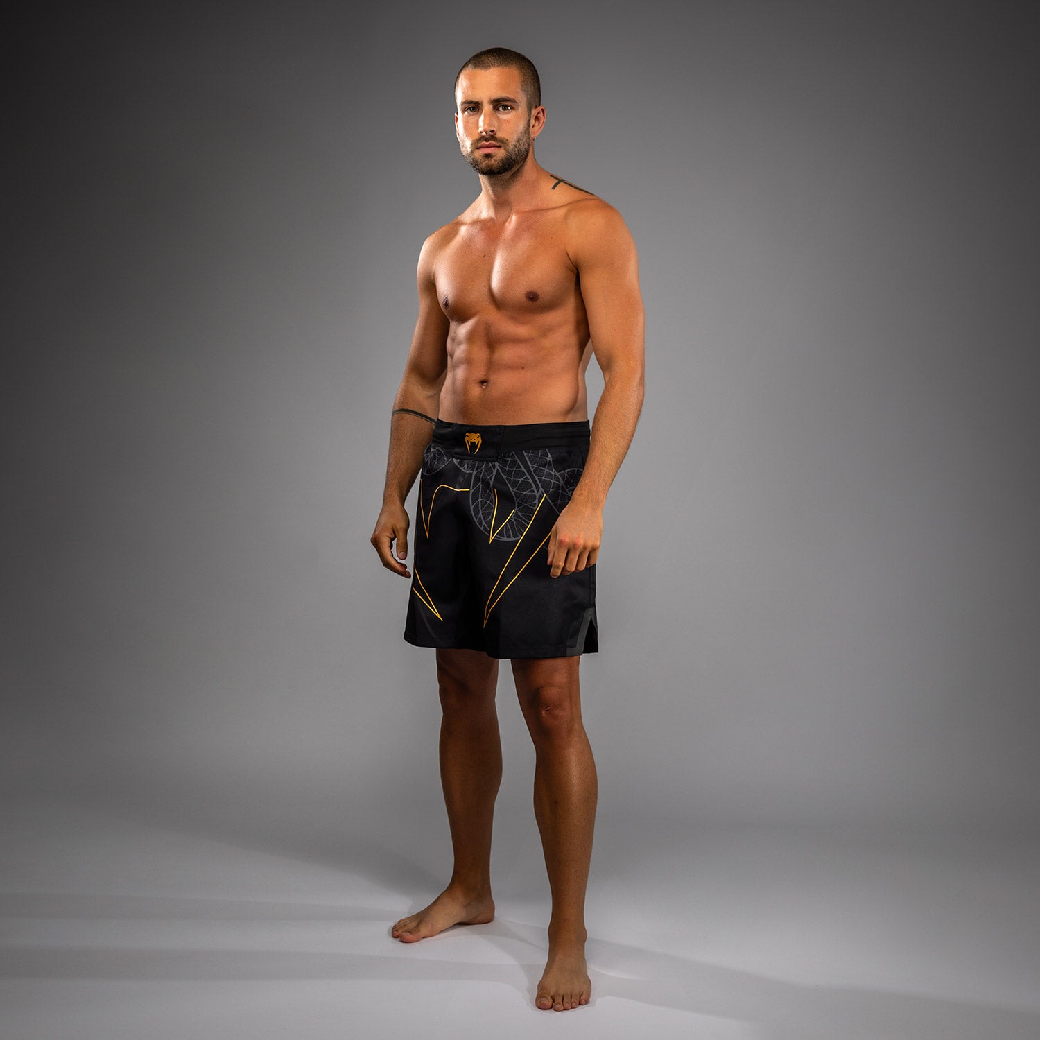 Short de Combat Venum Serpenti – Noir/Argent/Or - product-type_Shorts de MMA