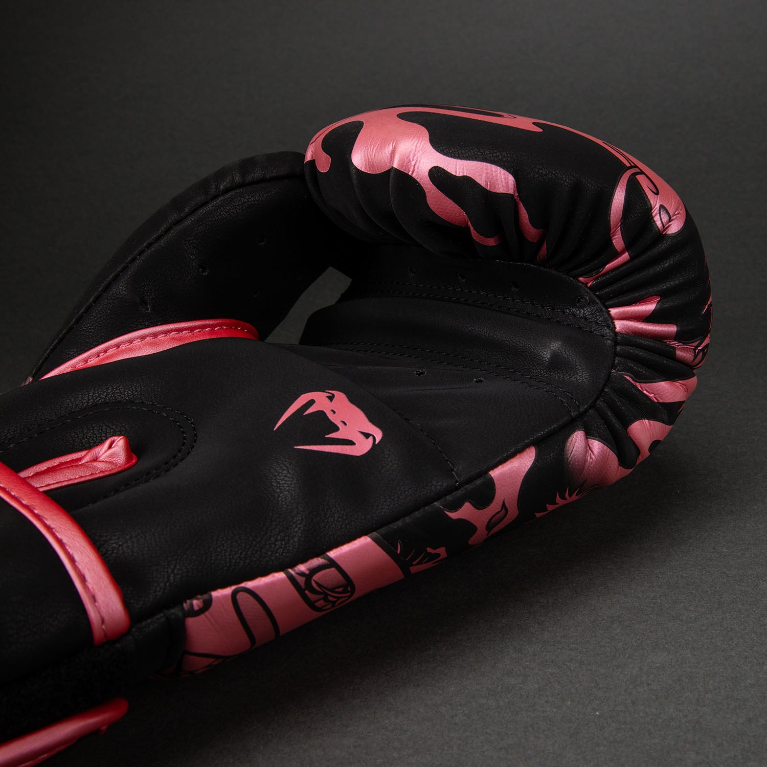 Gants de boxe Dragon's Flight - Noir/Rose métallisé - product-type_Gants de boxe