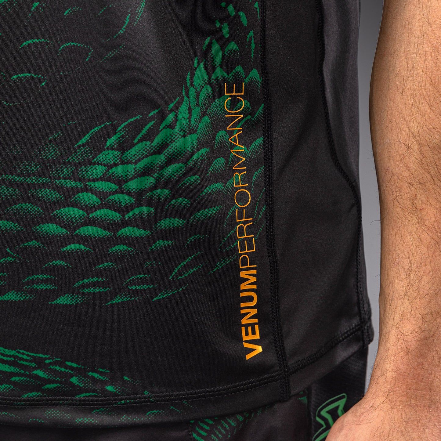 T-shirt Dry Tech Venum Matupa - Noir/Vert/Or - product-type_T-Shirts Dry Tech