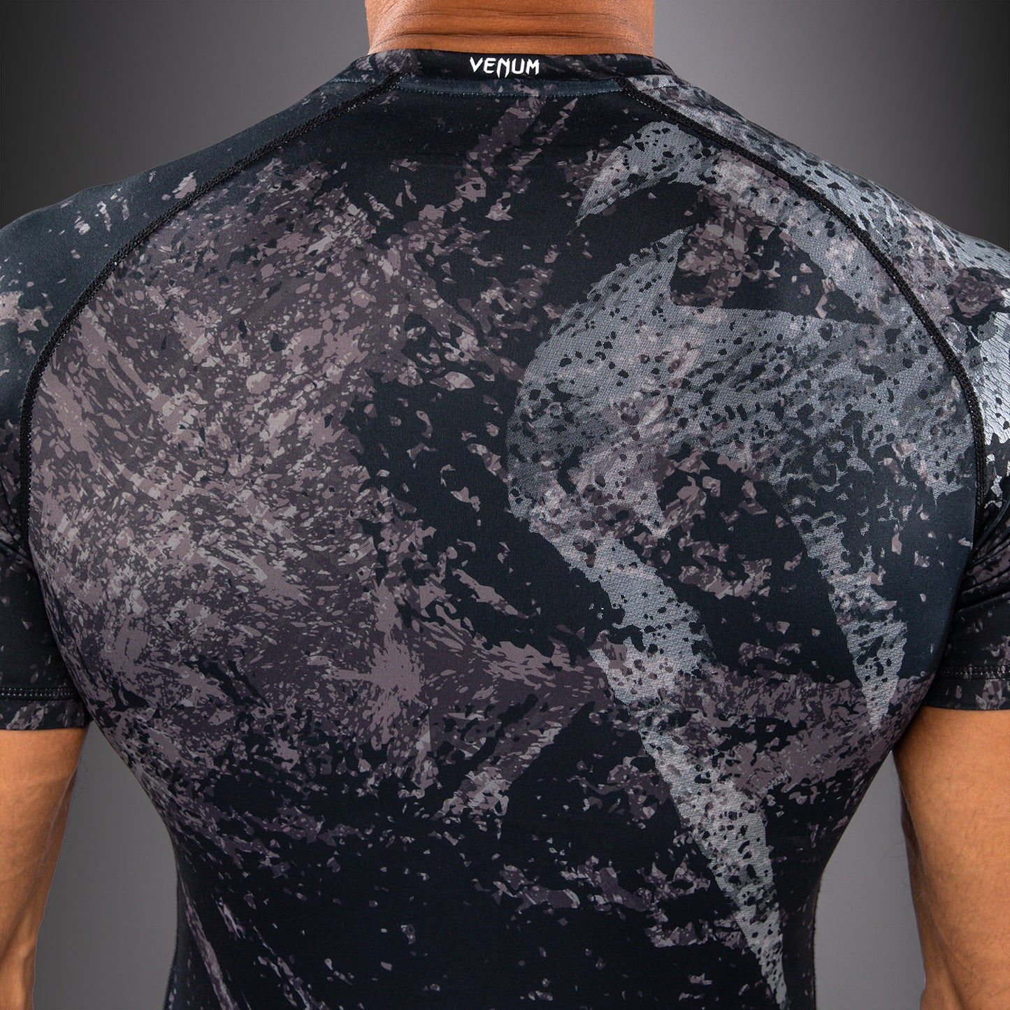 Rashguard à Manches Courtes Venum Rage & Workout - Noir/Gris