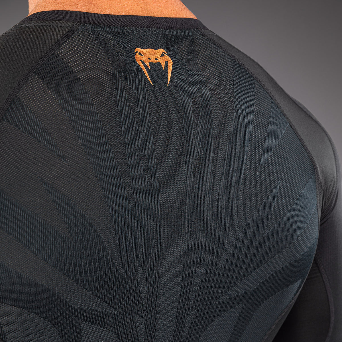Rashguard manches longues Venum G-Fit Revolution - Noir/Cuivre