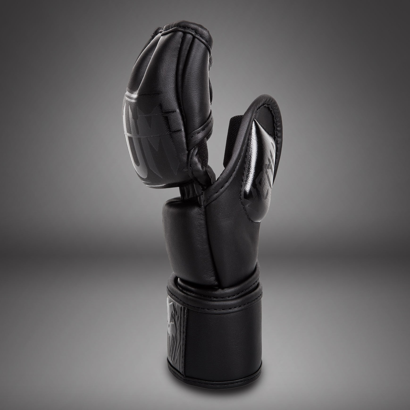 Gants de MMA Venum Undisputed 2.0 - Noir/Noir - product-type_Gants de MMA