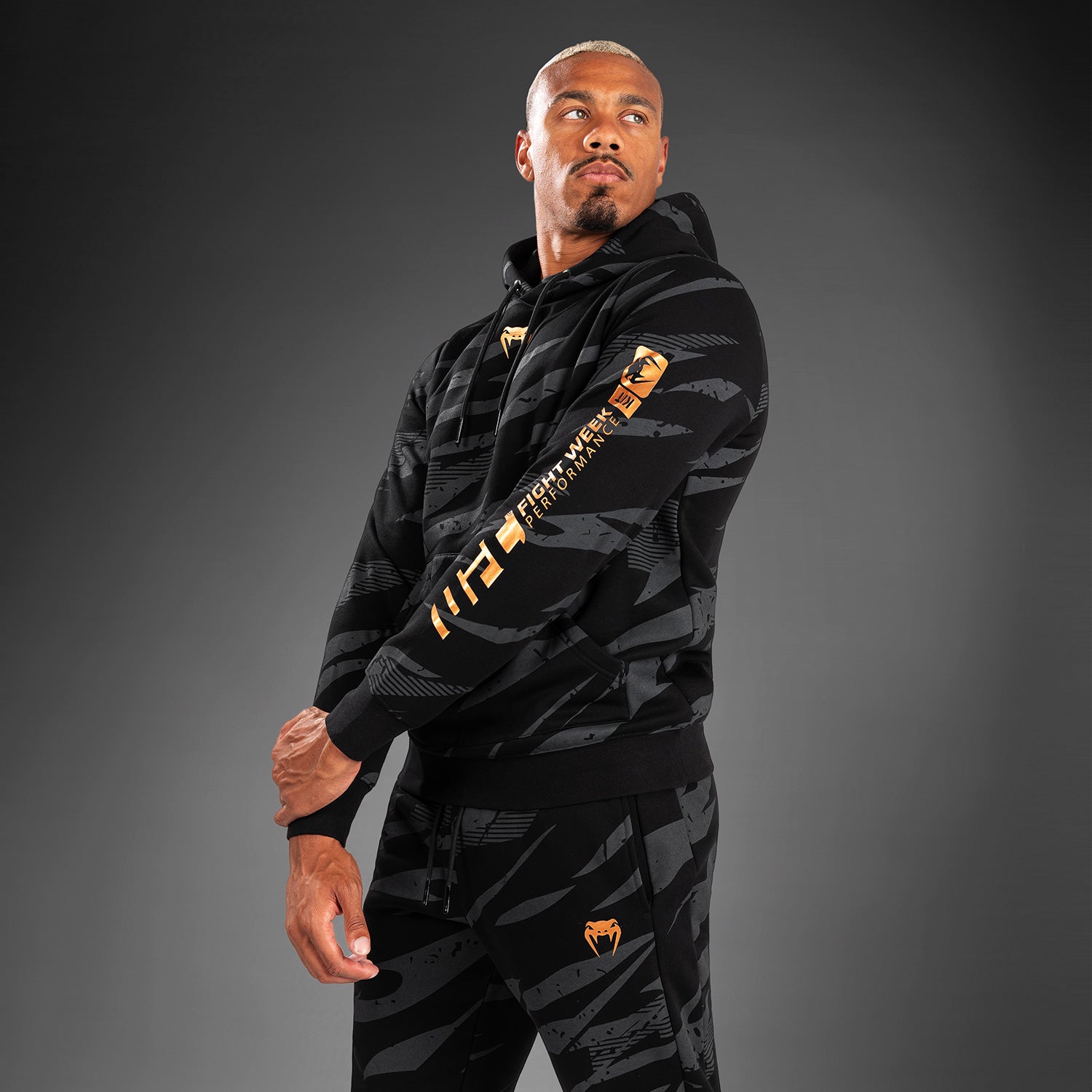 Sweatshirt À Capuche pour Hommes UFC Adrenaline by Venum Fight Week - Urban Camo - product-type_Sweatshirts