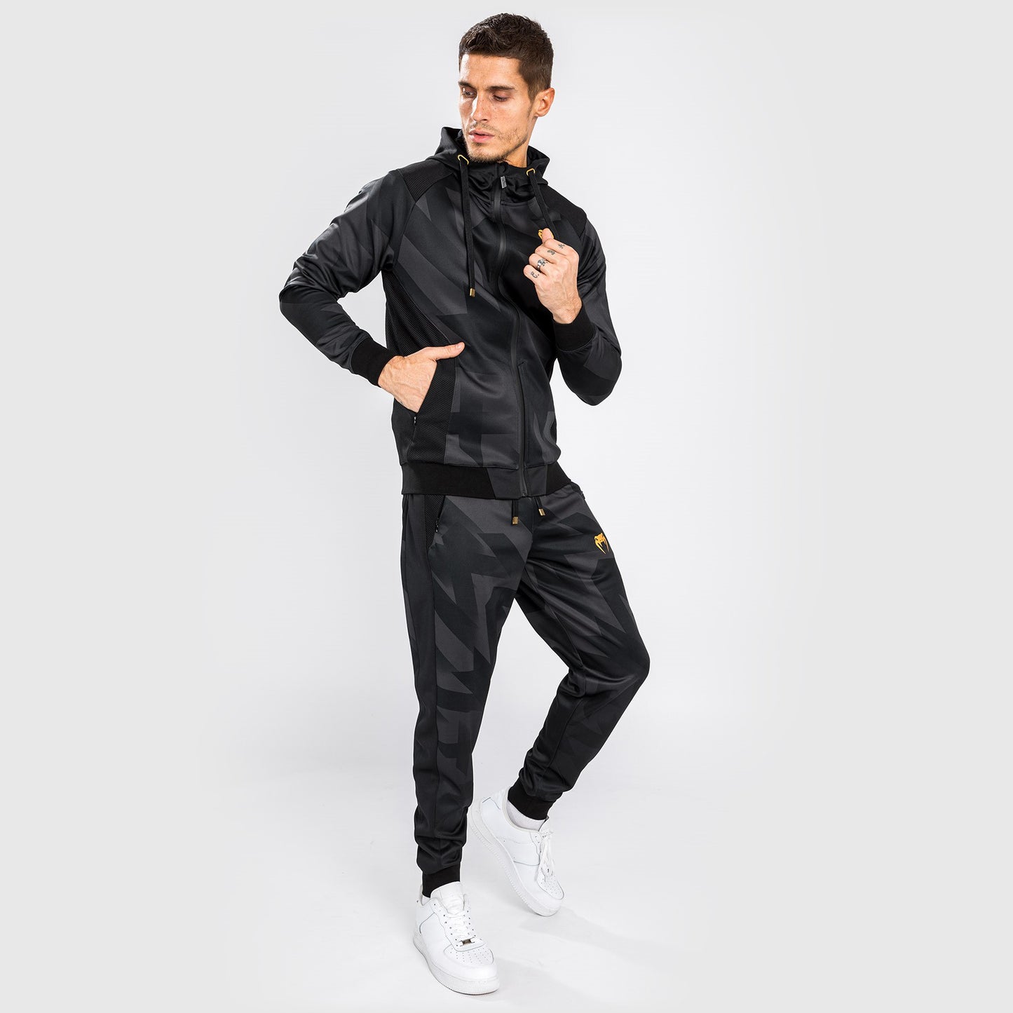Sweatshirt à Capuche Venum Razor - Noir/Or - product-type_Vestes