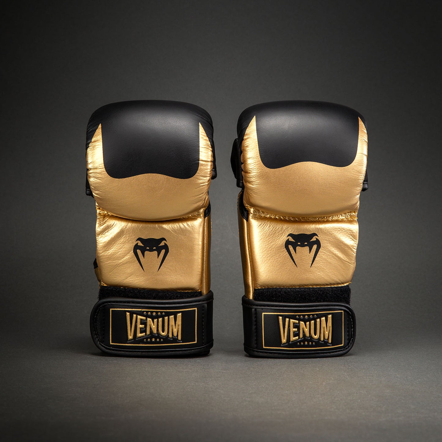 Gants de Sparring en Cuir Venum Attack 2.0 – Or/Noir