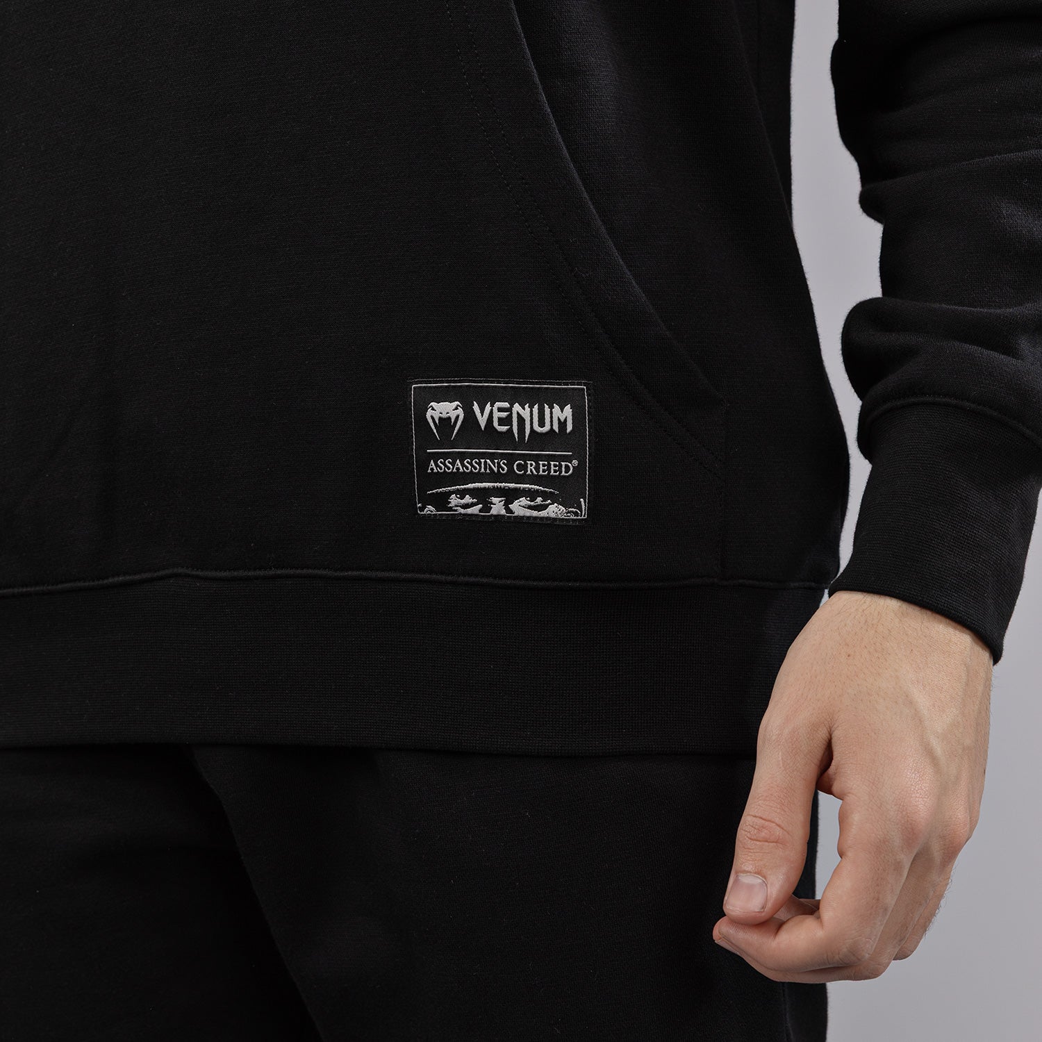 Sweat à capuche Venum x Assassin's Creed Shadows - Noir - product-type_Sweatshirts