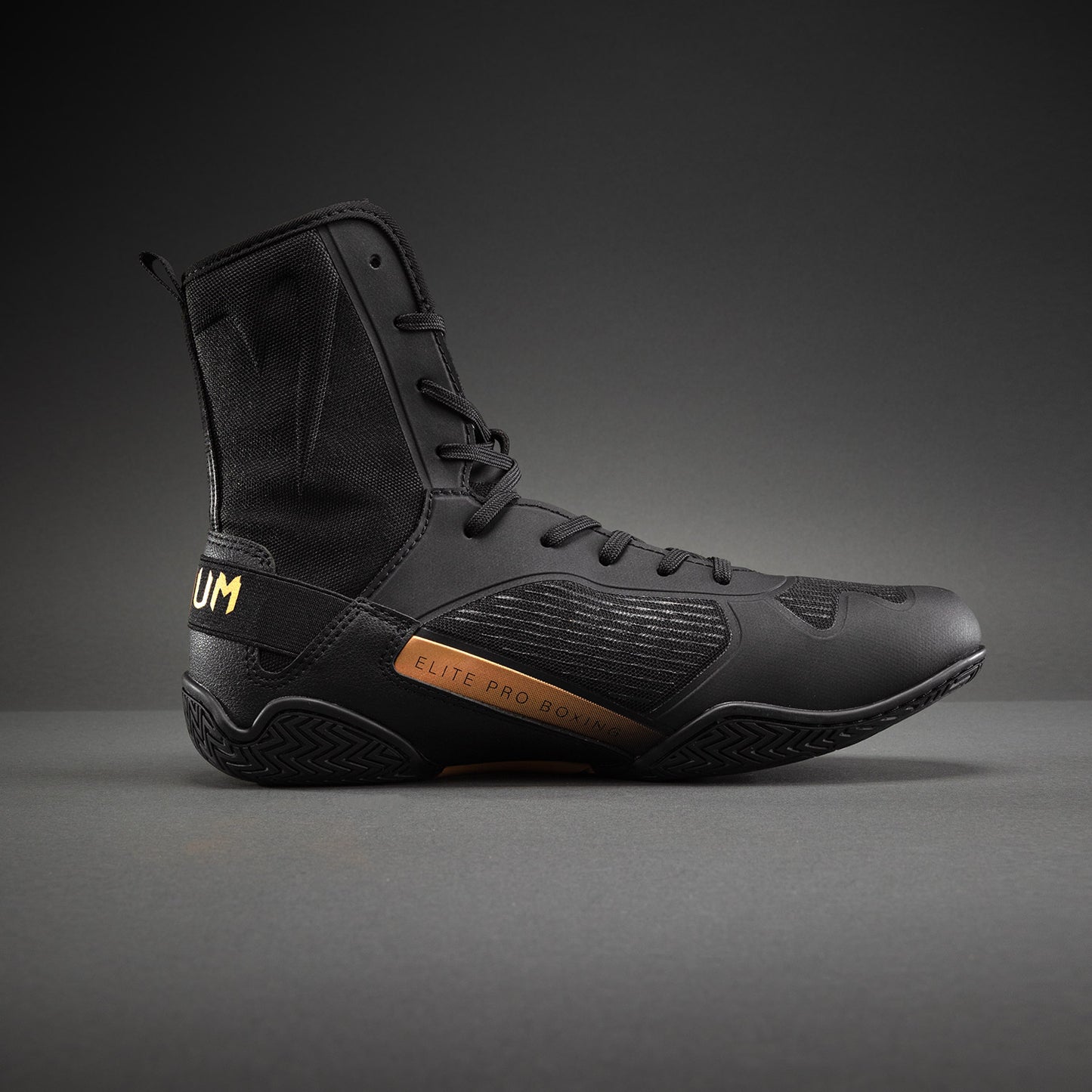 Chaussures de Boxe Venum Elite Neo – Noir/Or
