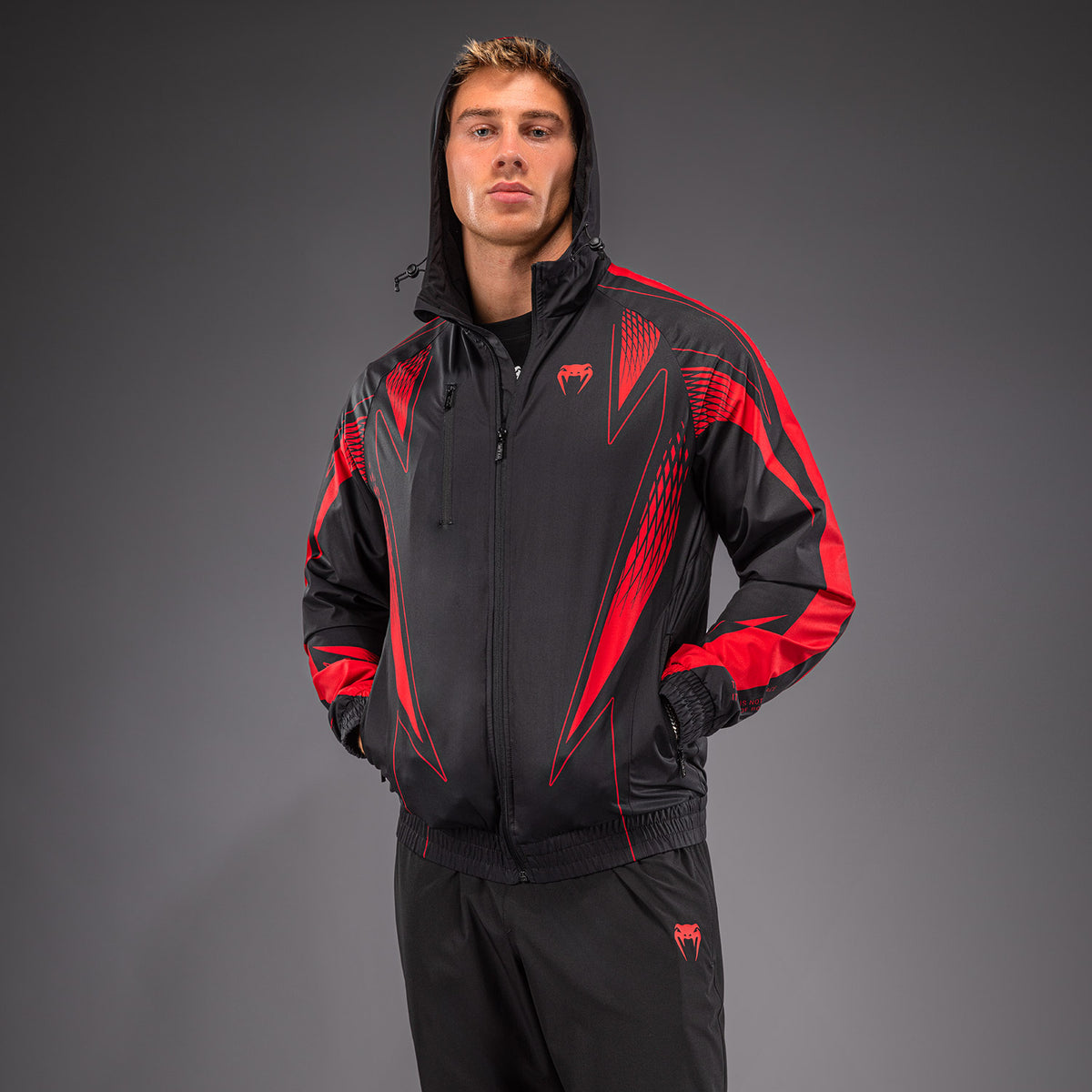 Veste de survêtement Venum Amazonia Reborn - Noir/Rouge