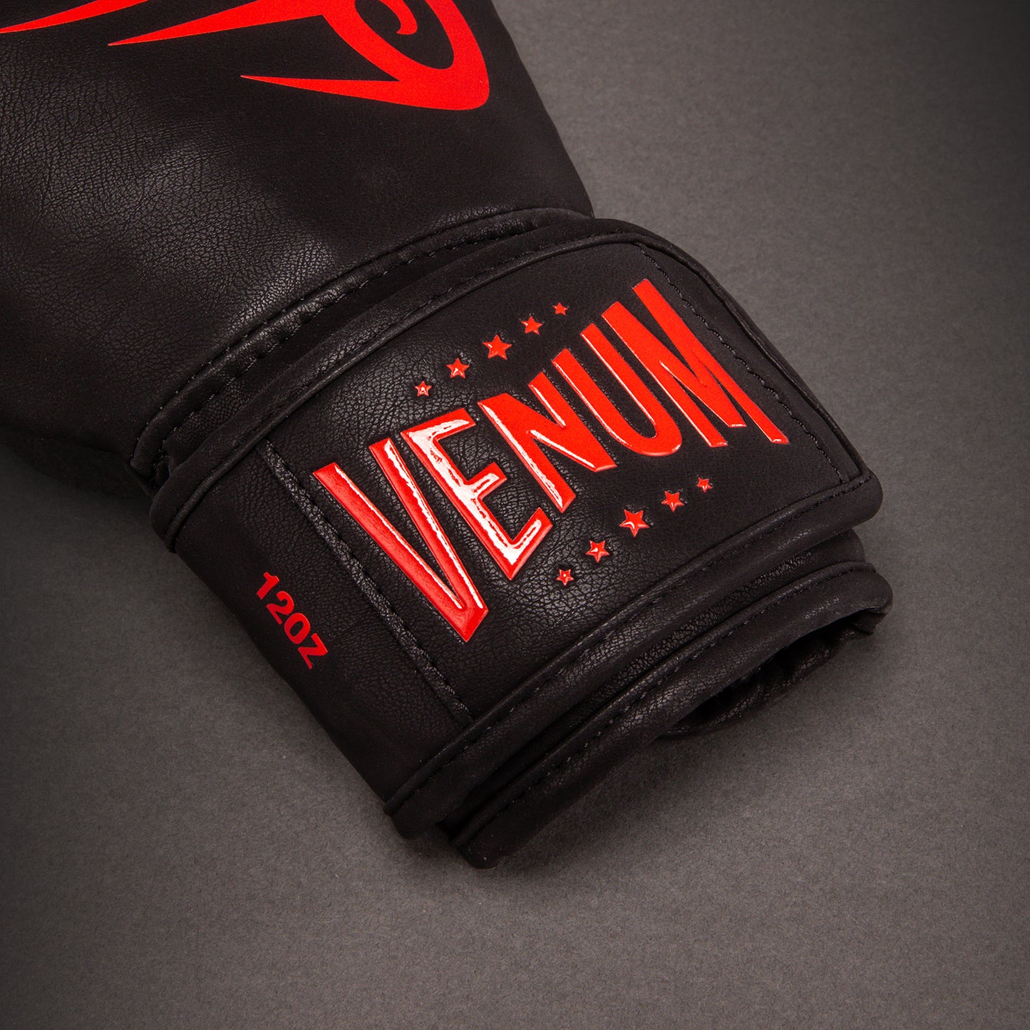 Gants de boxe Venum Mike Tyson Replica – Noir/Rouge - product-type_Gants de boxe