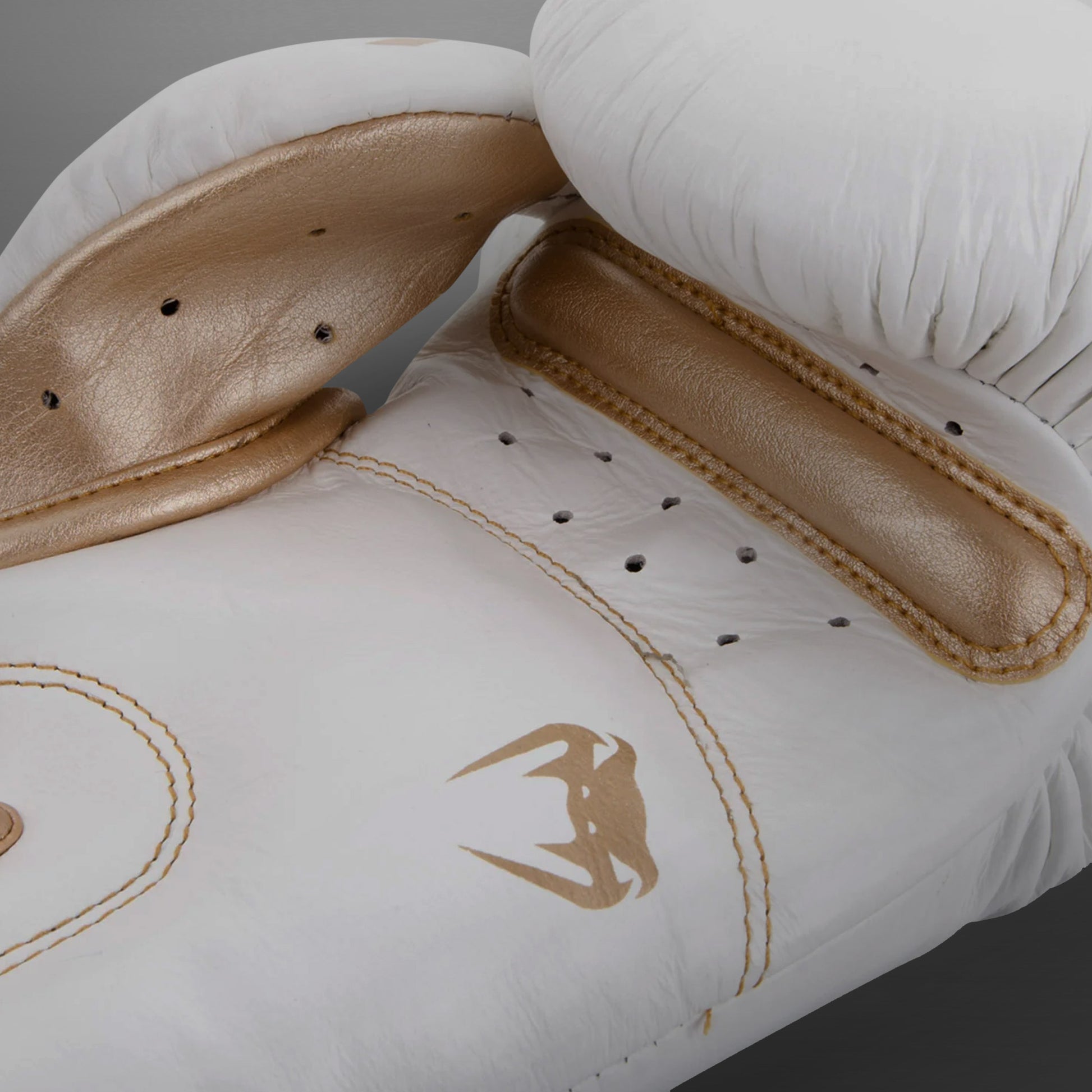 Gants de boxe Venum Giant 3.0 - Cuir Nappa - Blanc/Doré - product-type_Gants de boxe