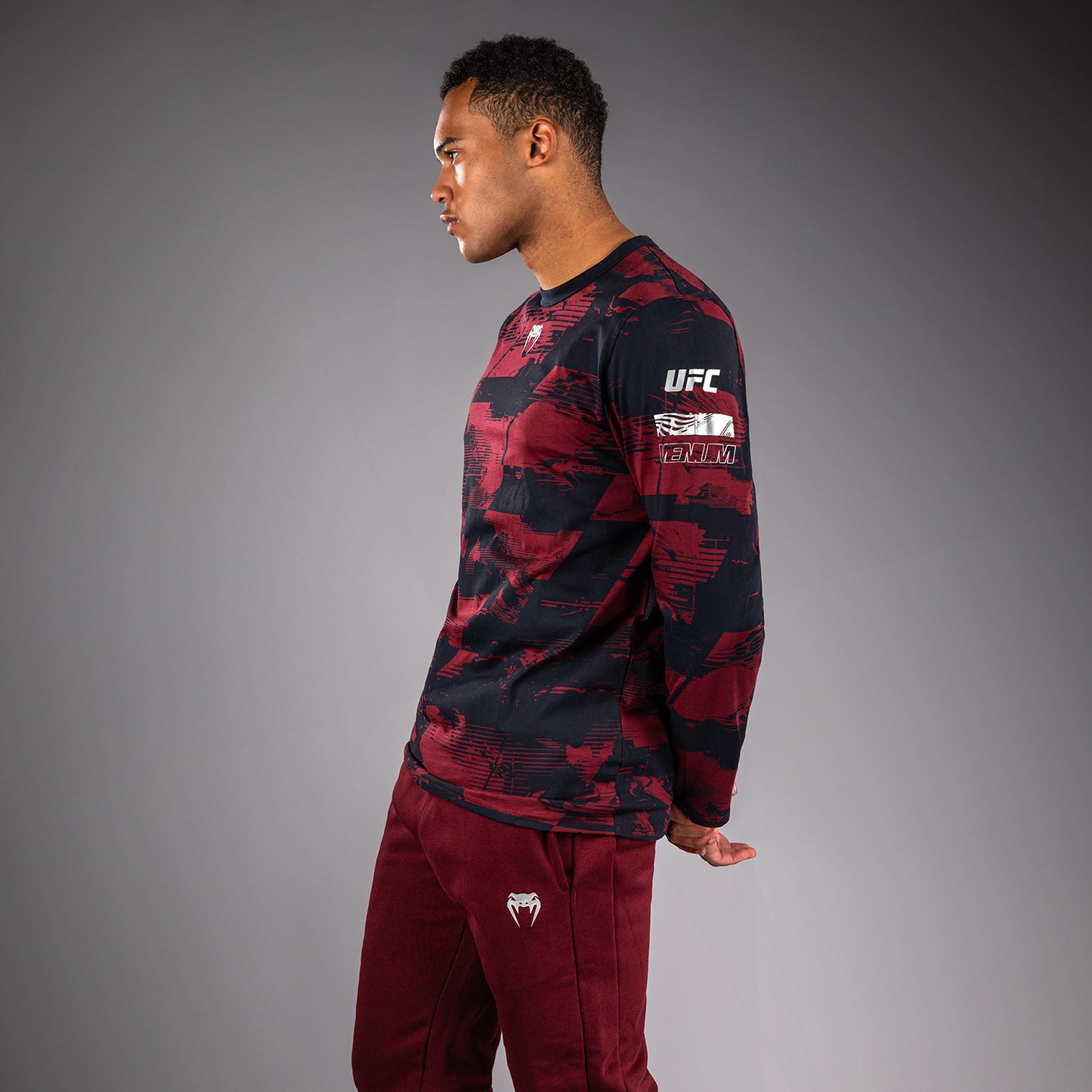 T-shirt manches longues Homme UFC Zenith by Venum Authentic Fight Week - Bleu marine/Bordeaux/Argent