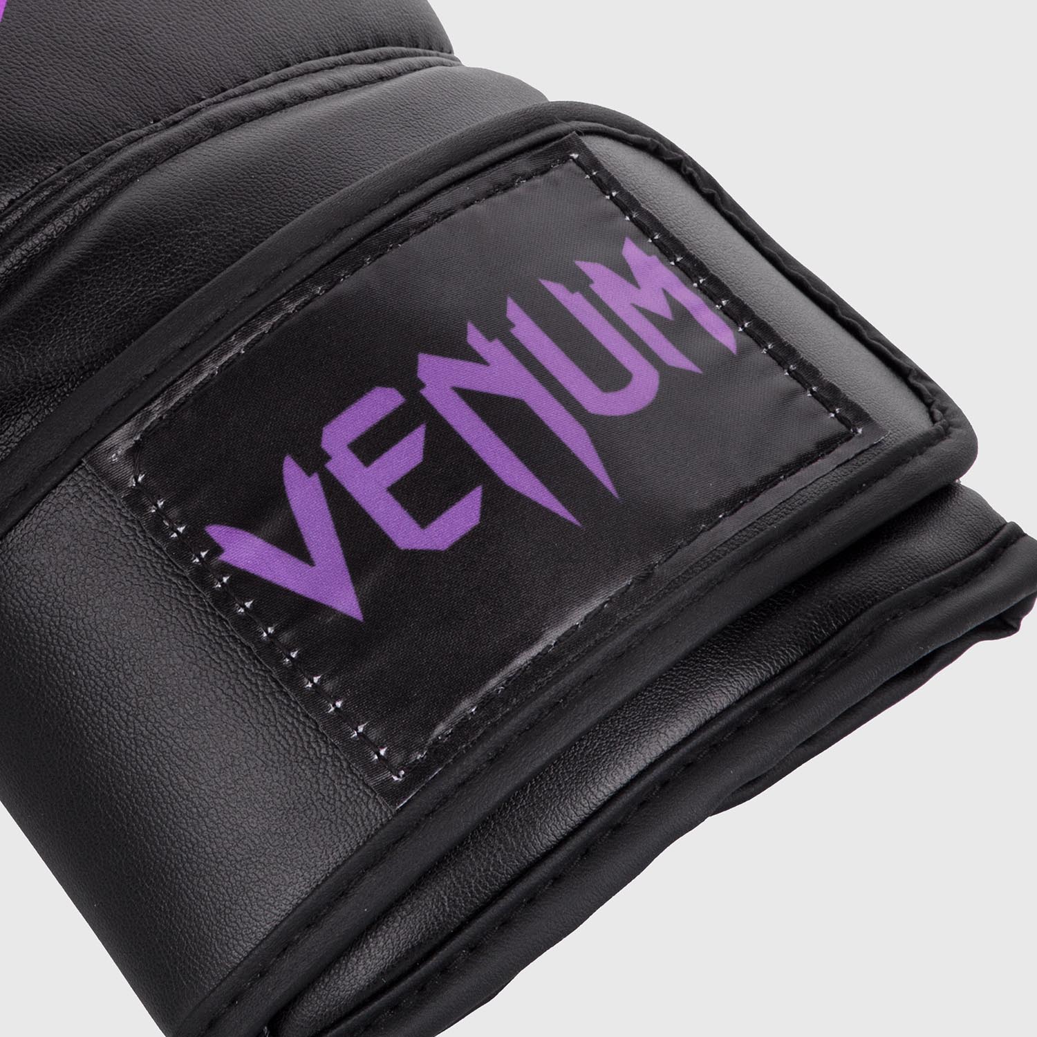 Gants de boxe Venum Contender - Noir/Violet - product-type_Gants de boxe