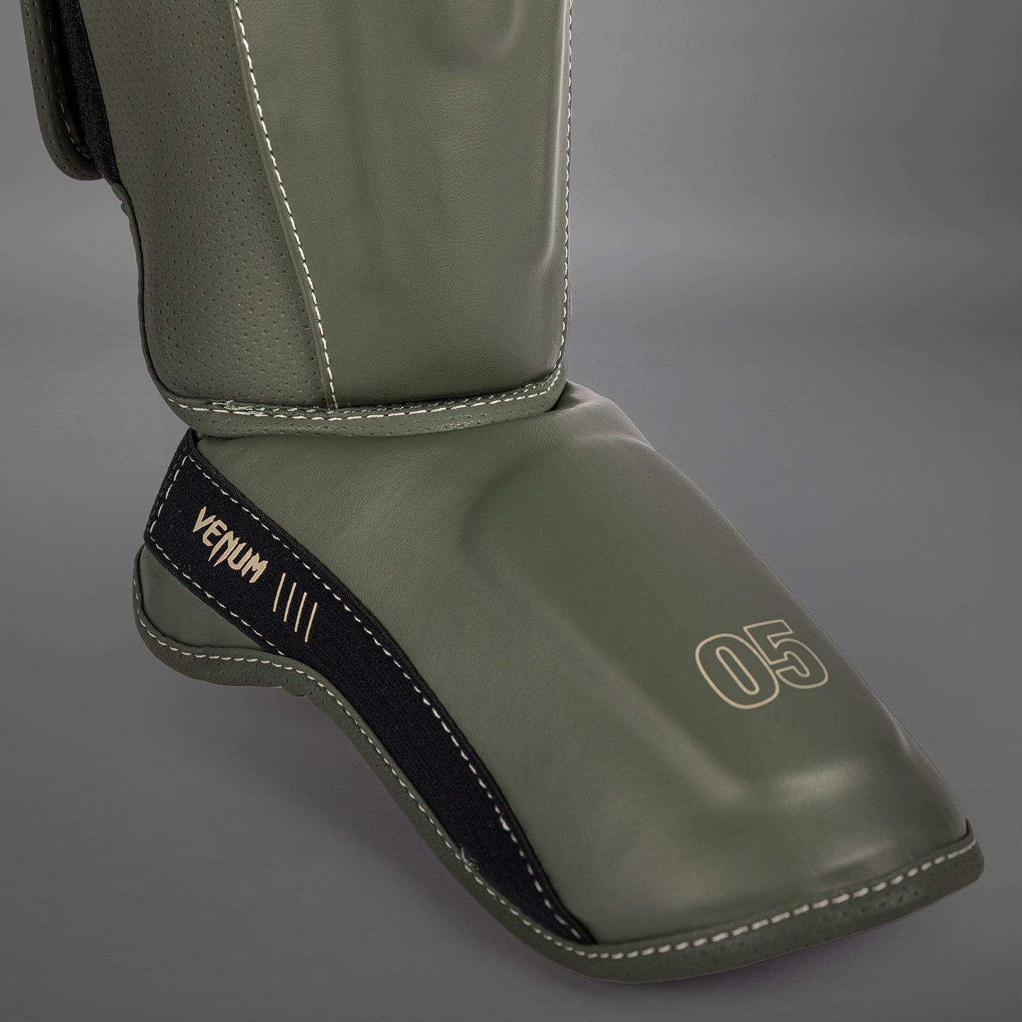 Protège-tibias Venum Impact Evo - Vert Militaire - product-type_Protège-tibias