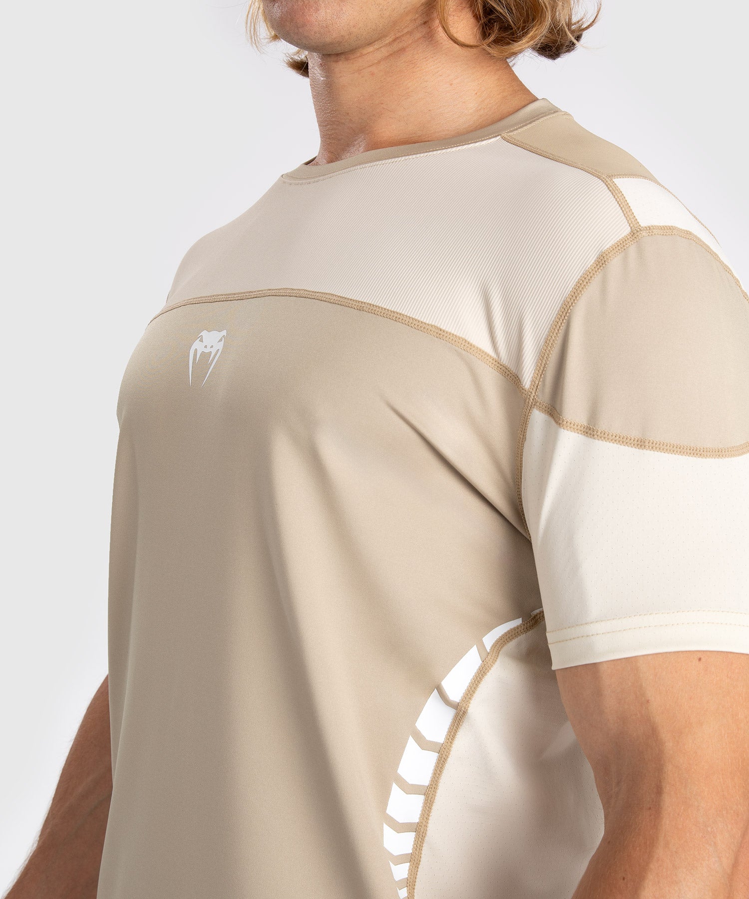 T-shirt Dry-Tech pour Hommes Venum Tempest - Beige/Sable - product-type_T-Shirts Dry Tech