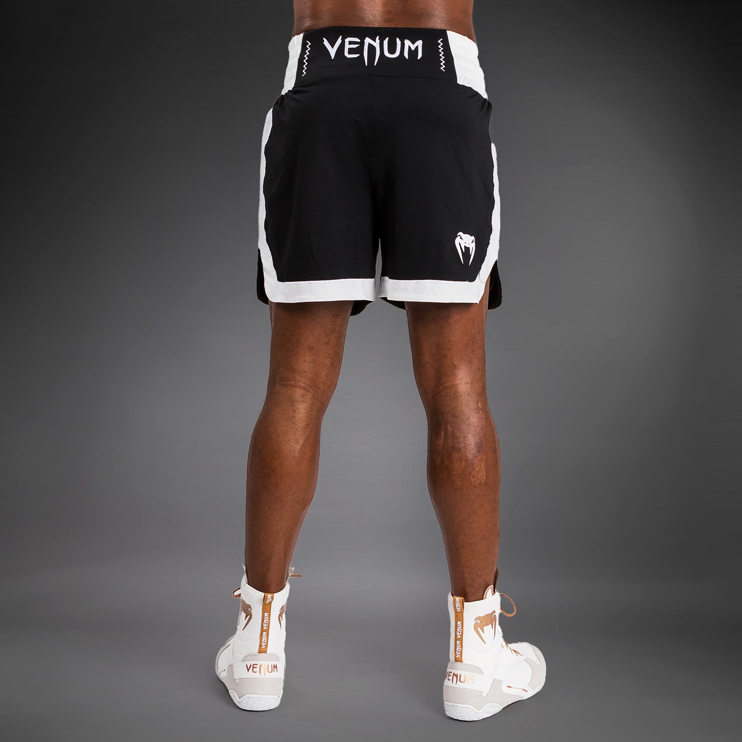 Short de boxe Venum Classic - Noir/Blanc - product-type_Shorts de boxe