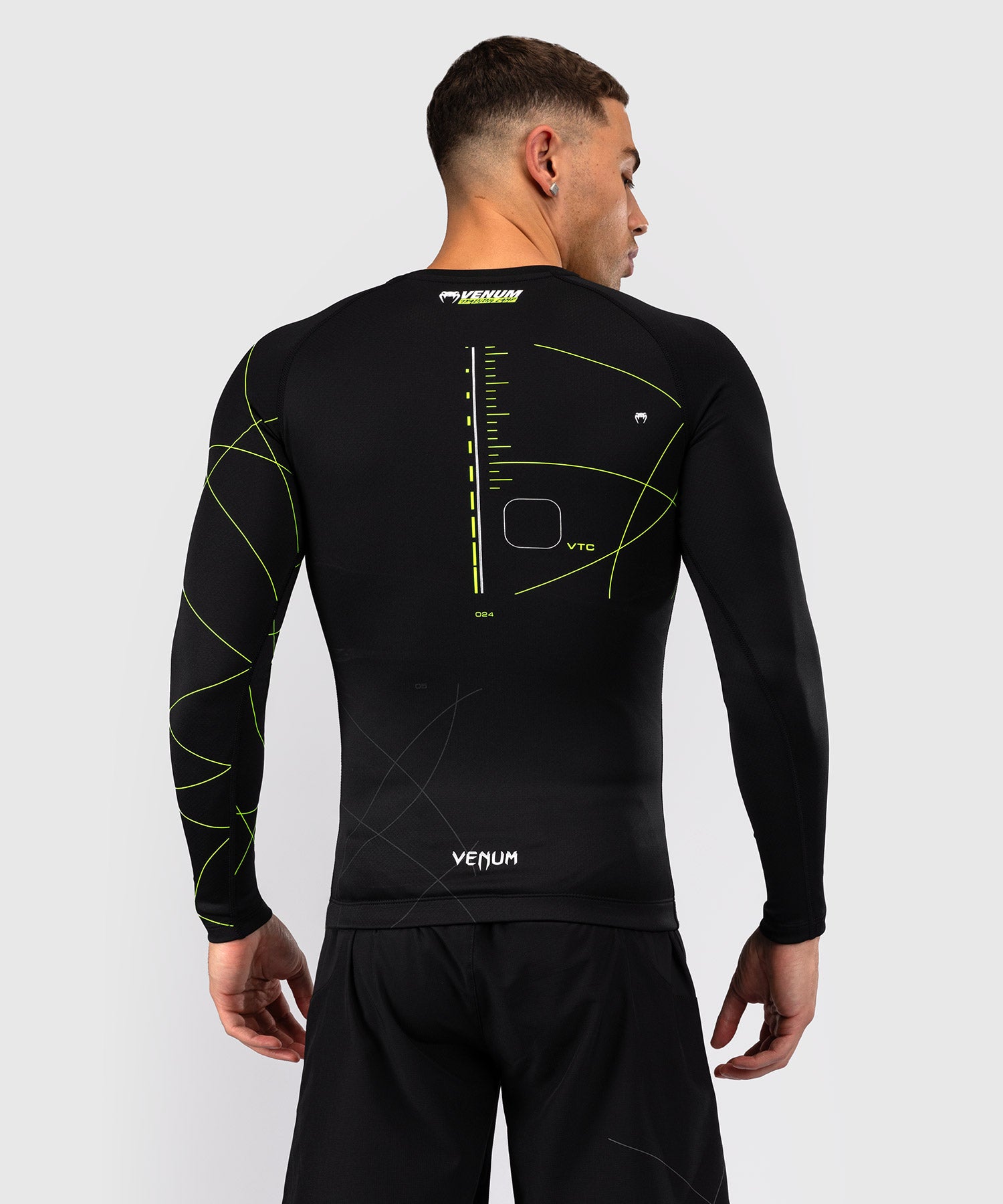 Rashguard Manches Longues Venum Training Camp 4.0 - Noir/Vert fluo - product-type_T-Shirts de Compression