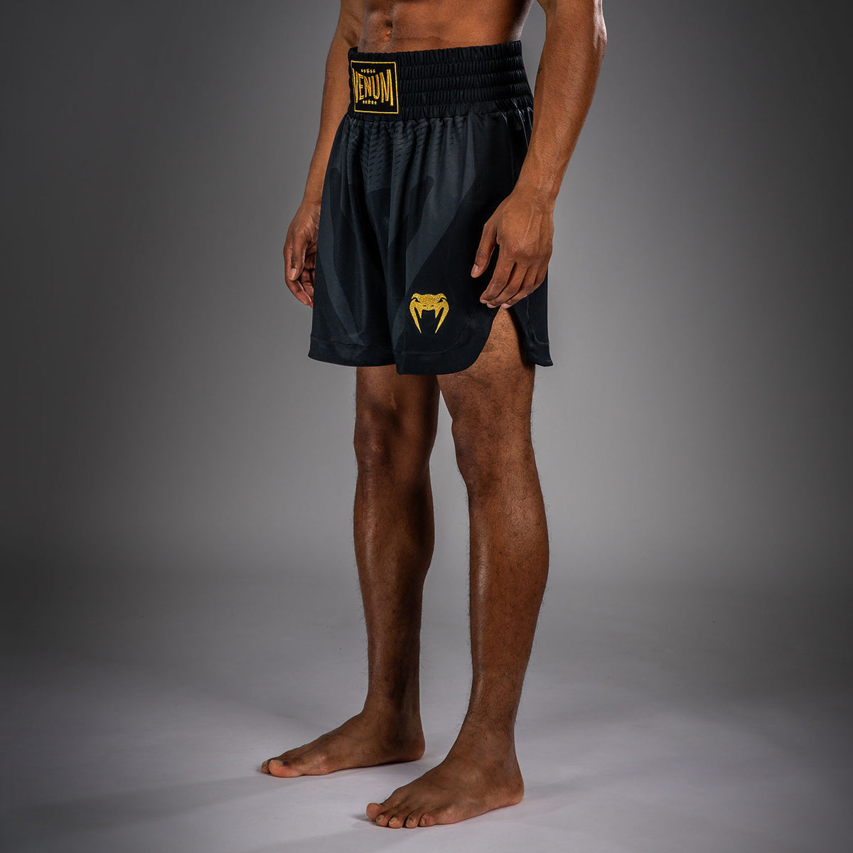 Short de boxe Venum Attack - Noir/Or