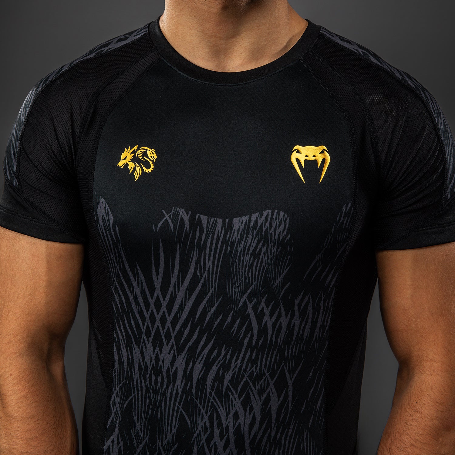 Rashguard à manches courtes Venum x Chimaev - Noir/Gris - product-type_T-Shirts de Compression