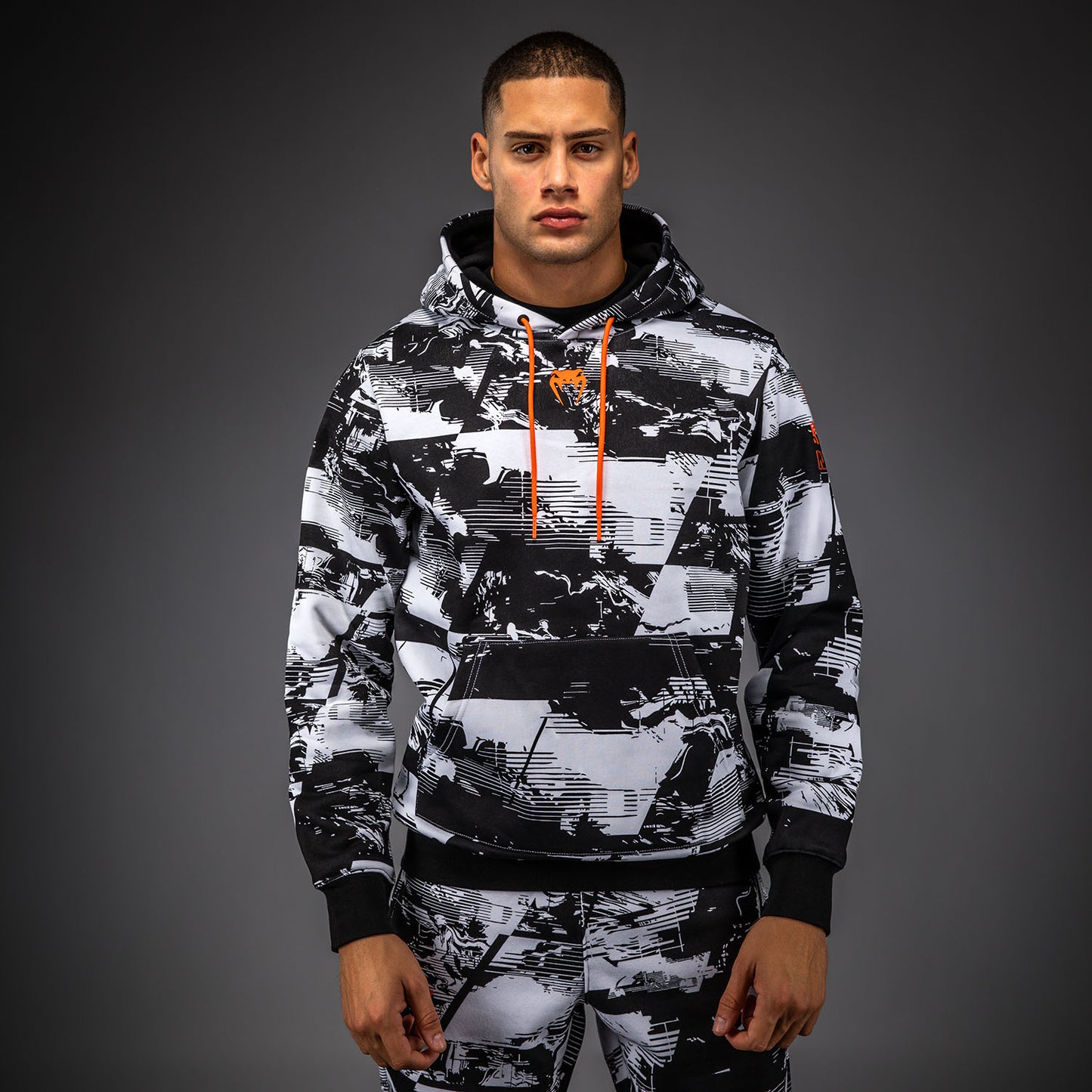Sweat à capuche Homme UFC Zenith by Venum Authentic Fight Week - Blanc - product-type_Sweatshirts