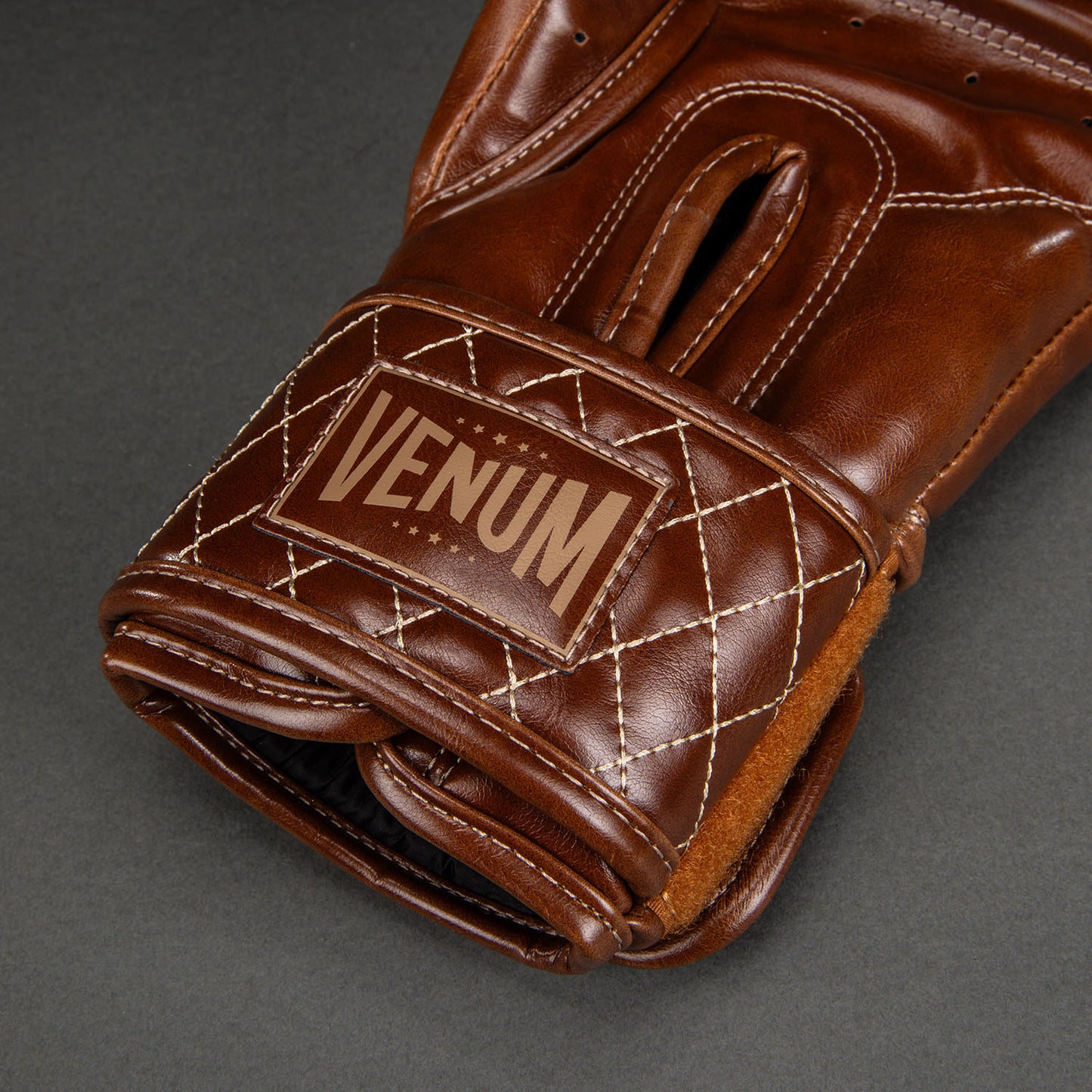 Gants de Boxe Venum Impact Classic - Havana Brillant - product-type_Gants de boxe