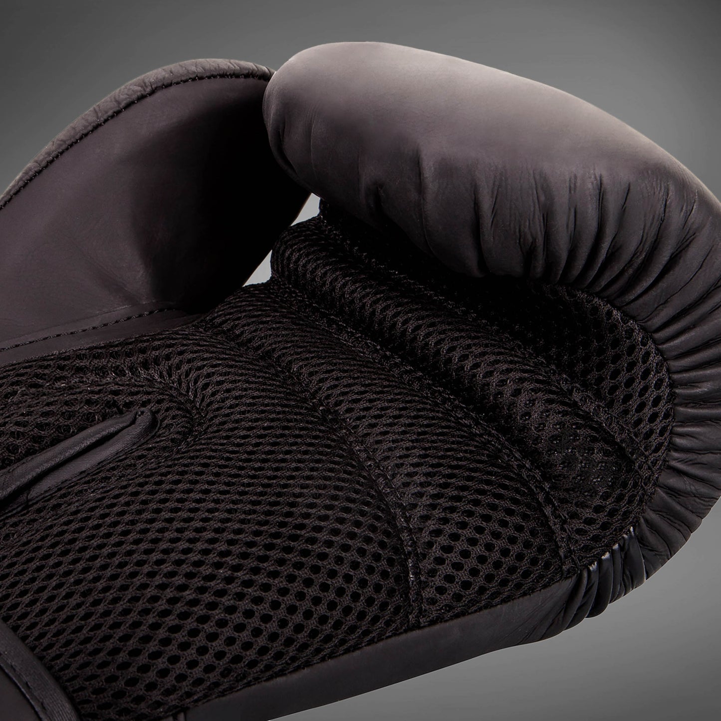 Gants de boxe Ringhorns Charger by Venum - Noir/Noir - product-type_Gants de boxe