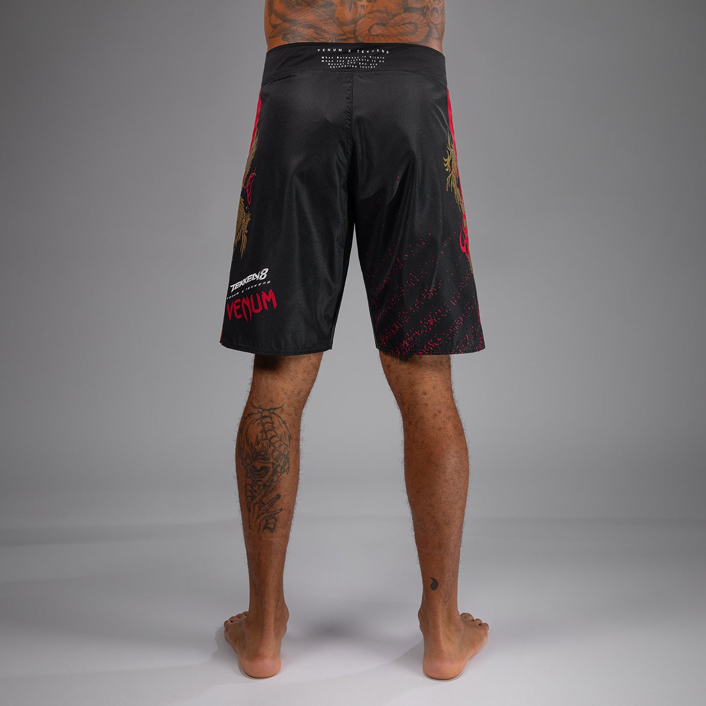 Short de combat Venum x TEKKEN 8 - Marshall Law - Noir/Rouge/Or - product-type_Shorts de MMA
