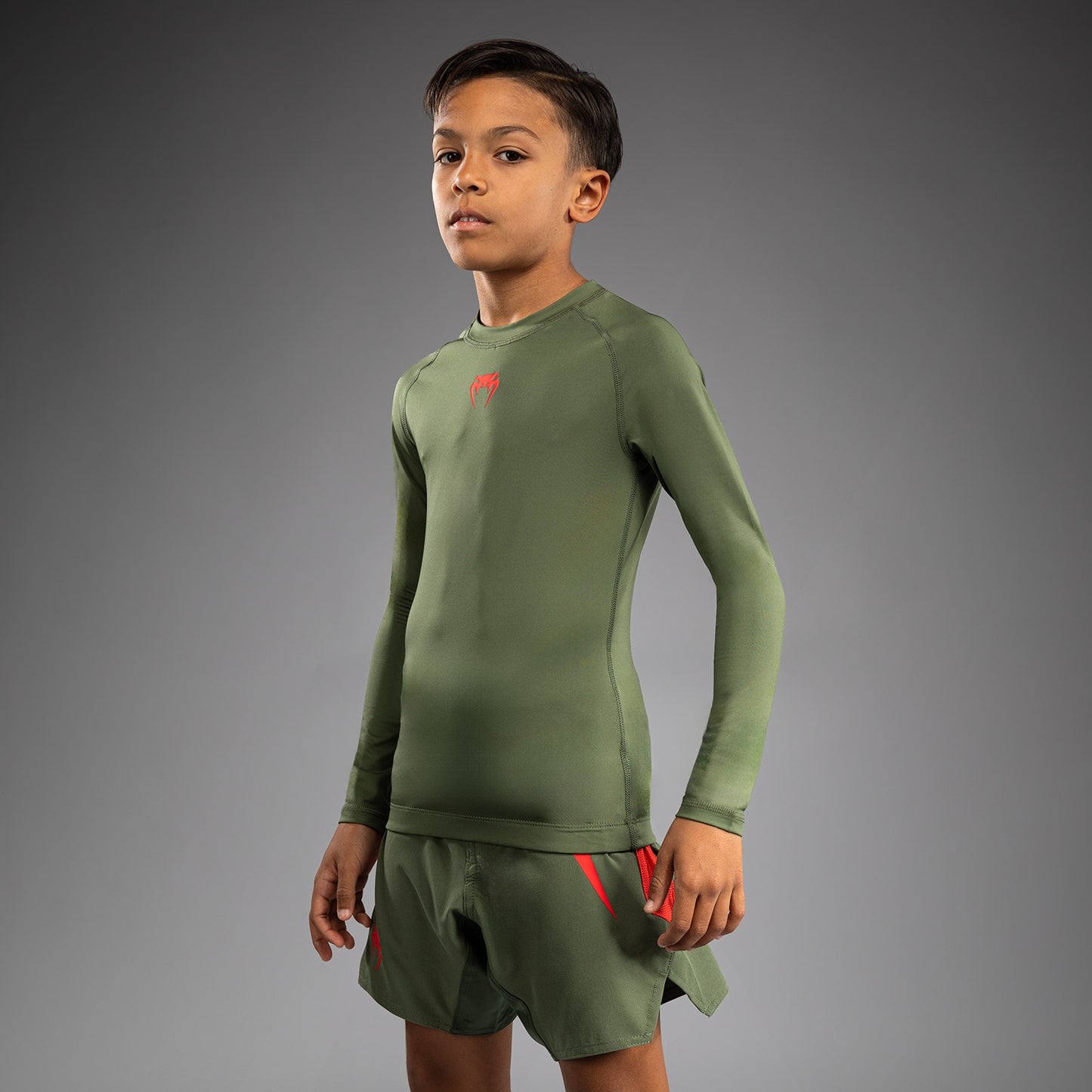 Rashguard Manches Longues pour Enfants Venum Contender - Vert militaire/Orange - product-type_T-Shirts de Compression