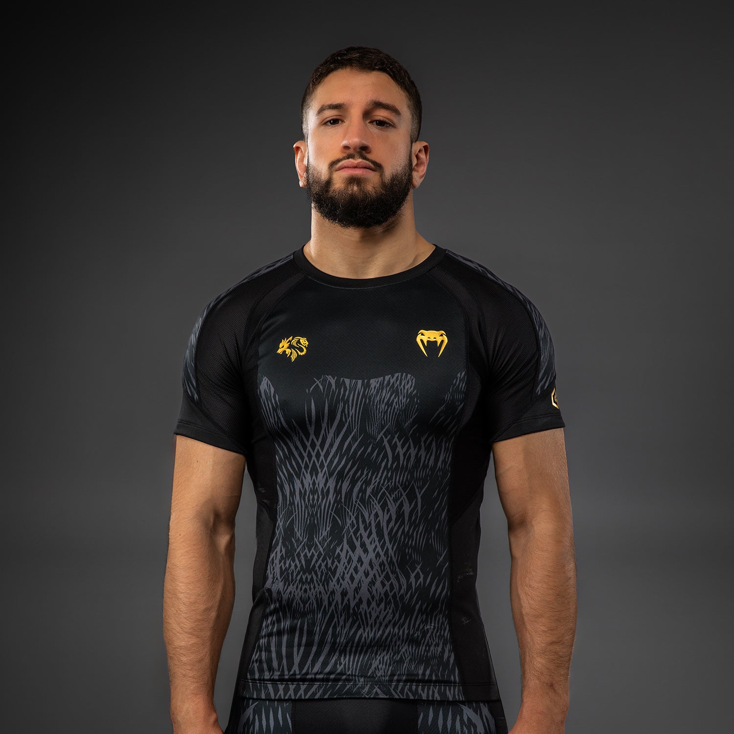 Rashguard à manches courtes Venum x Chimaev - Noir/Gris - product-type_T-Shirts de Compression